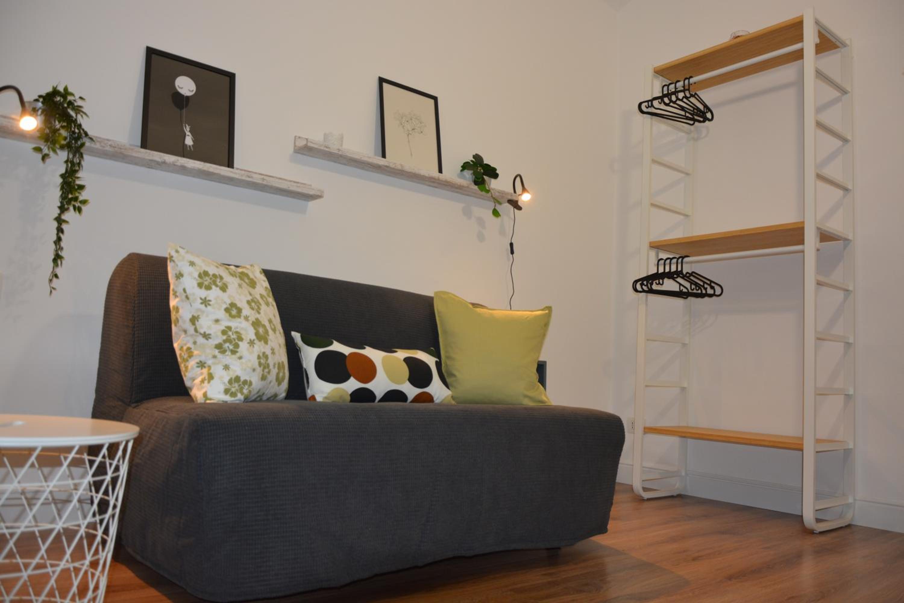MiRhome Apartment