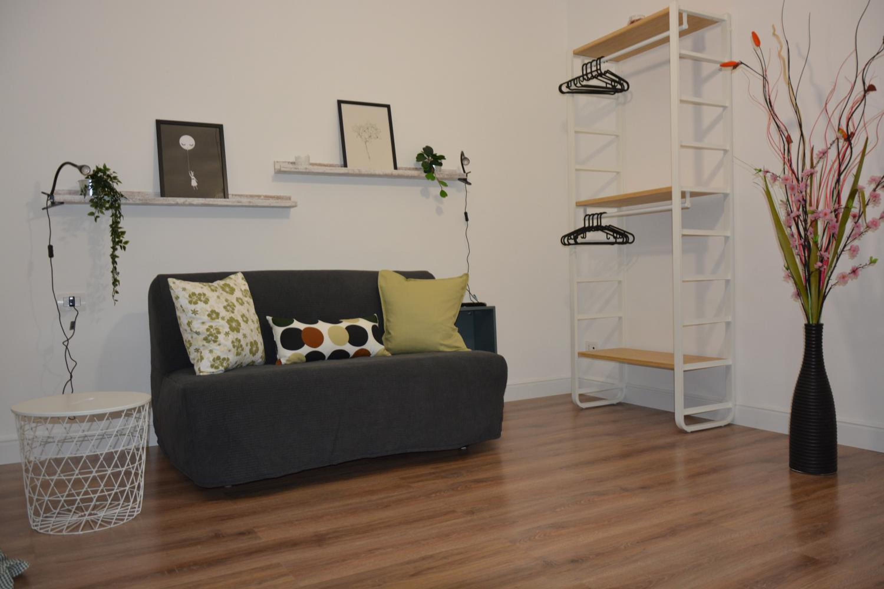 MiRhome Apartment