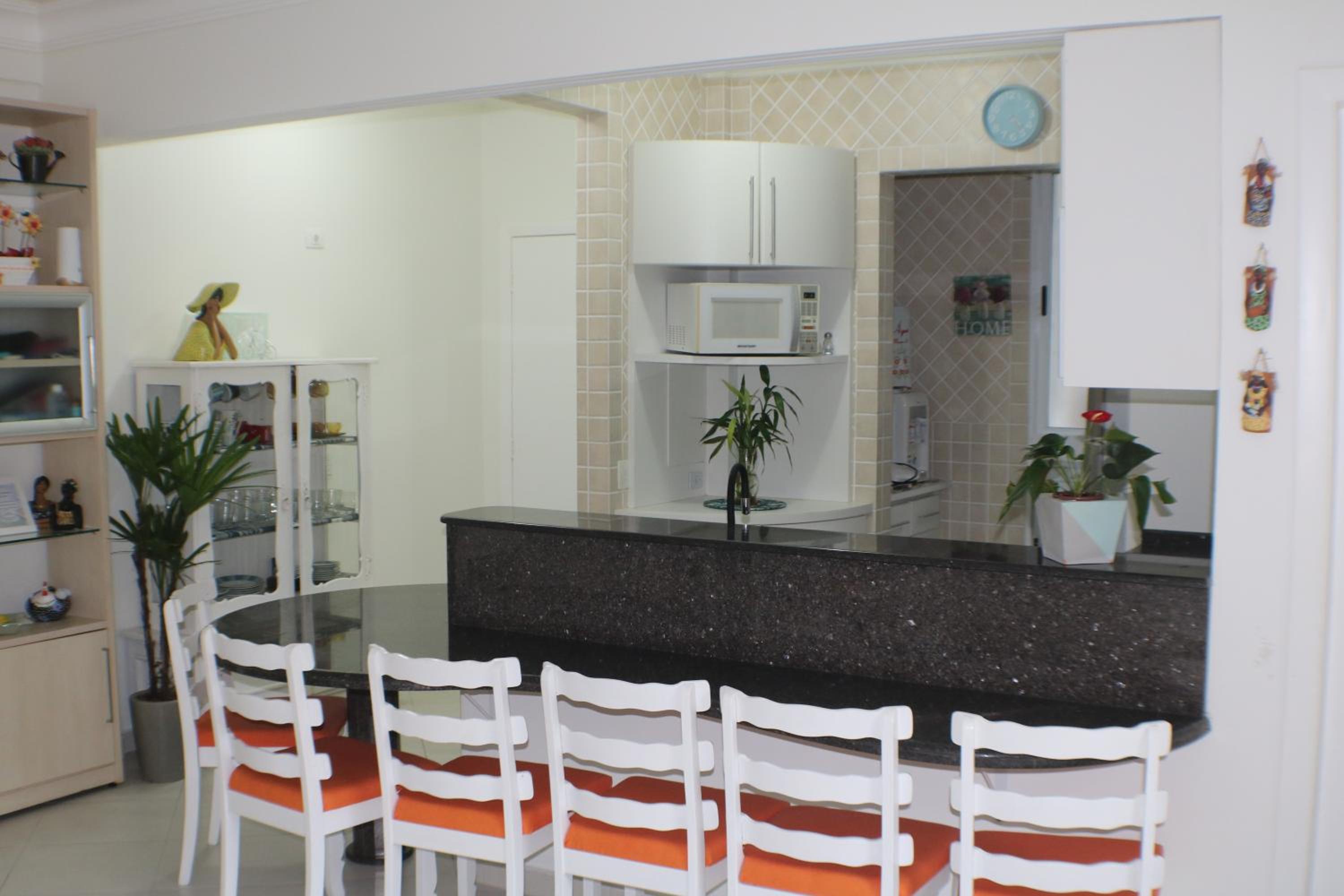 Apartamento Maré Mansa a 30 metros da praia Mansa em Caiobá com Wifi, photo 9