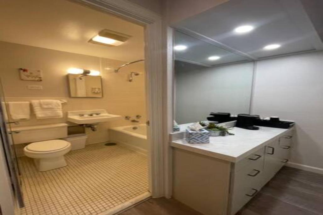 Bartlesville Vacations - Hotel Phillips - Property Image 57