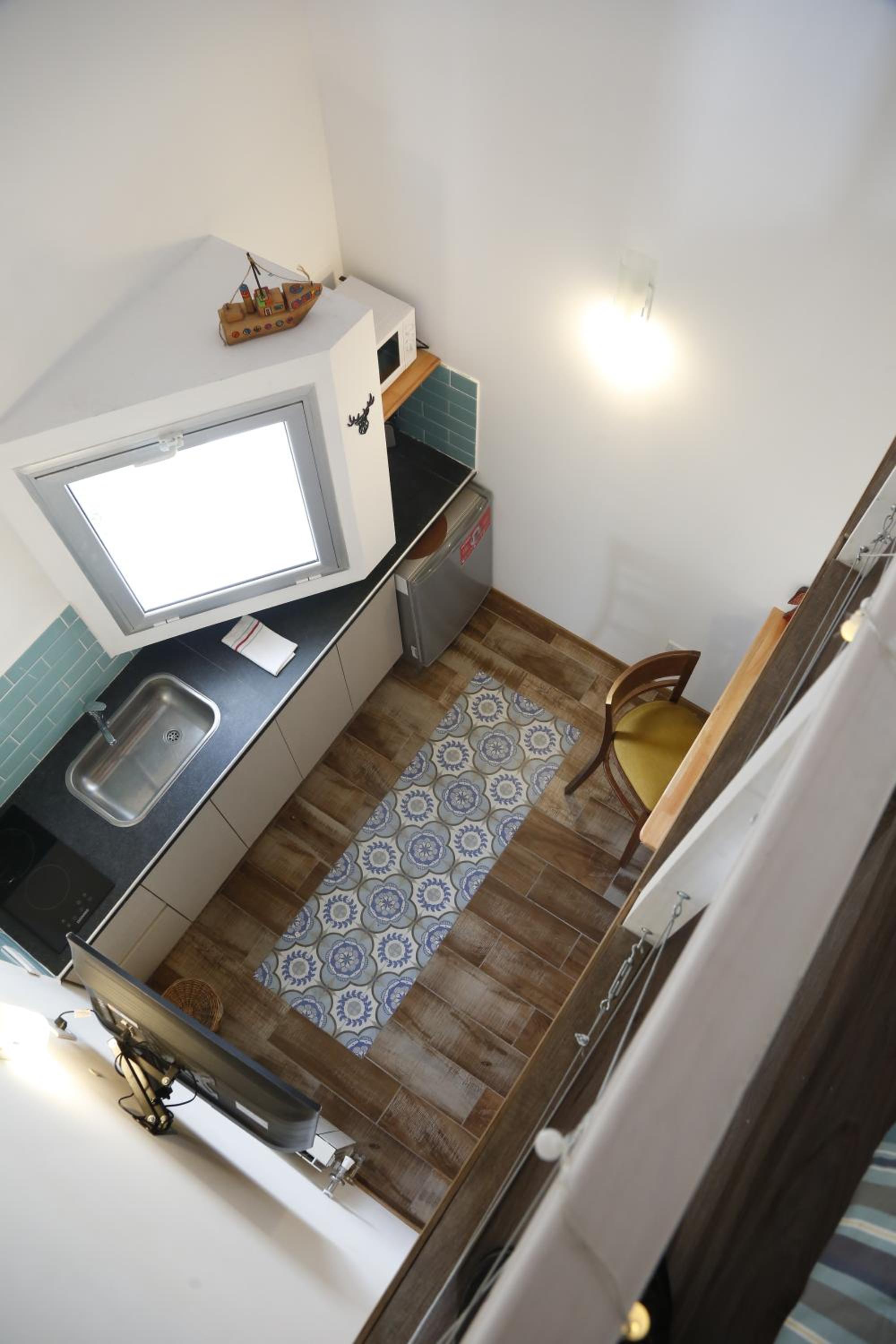 Meraki Lofts