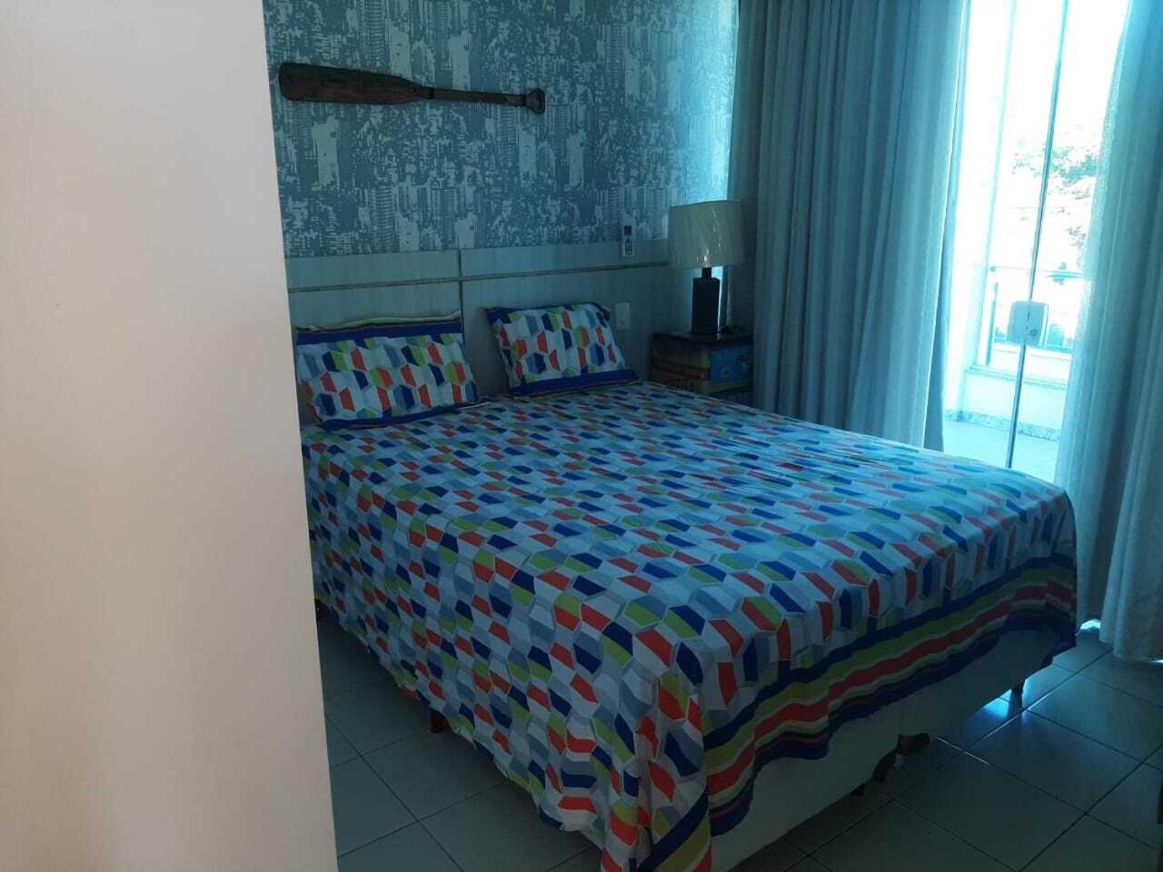 Casa no condomínio paraíso