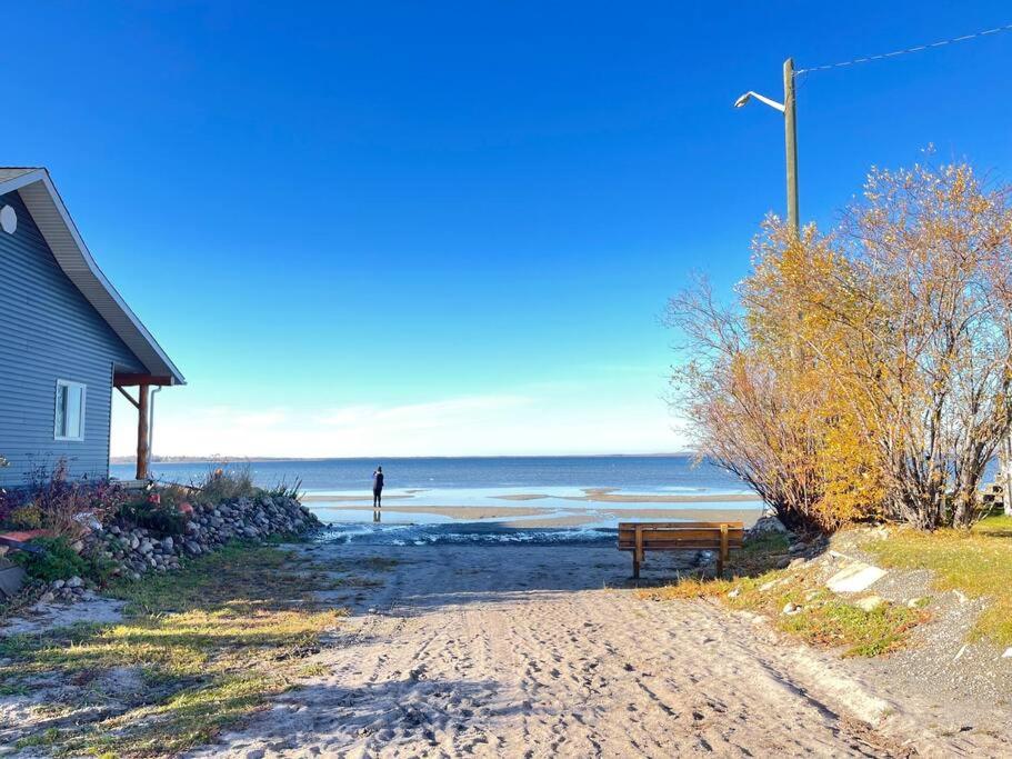 Van Parys Lake House