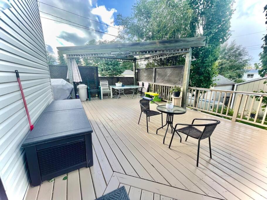 Van Parys Lake House