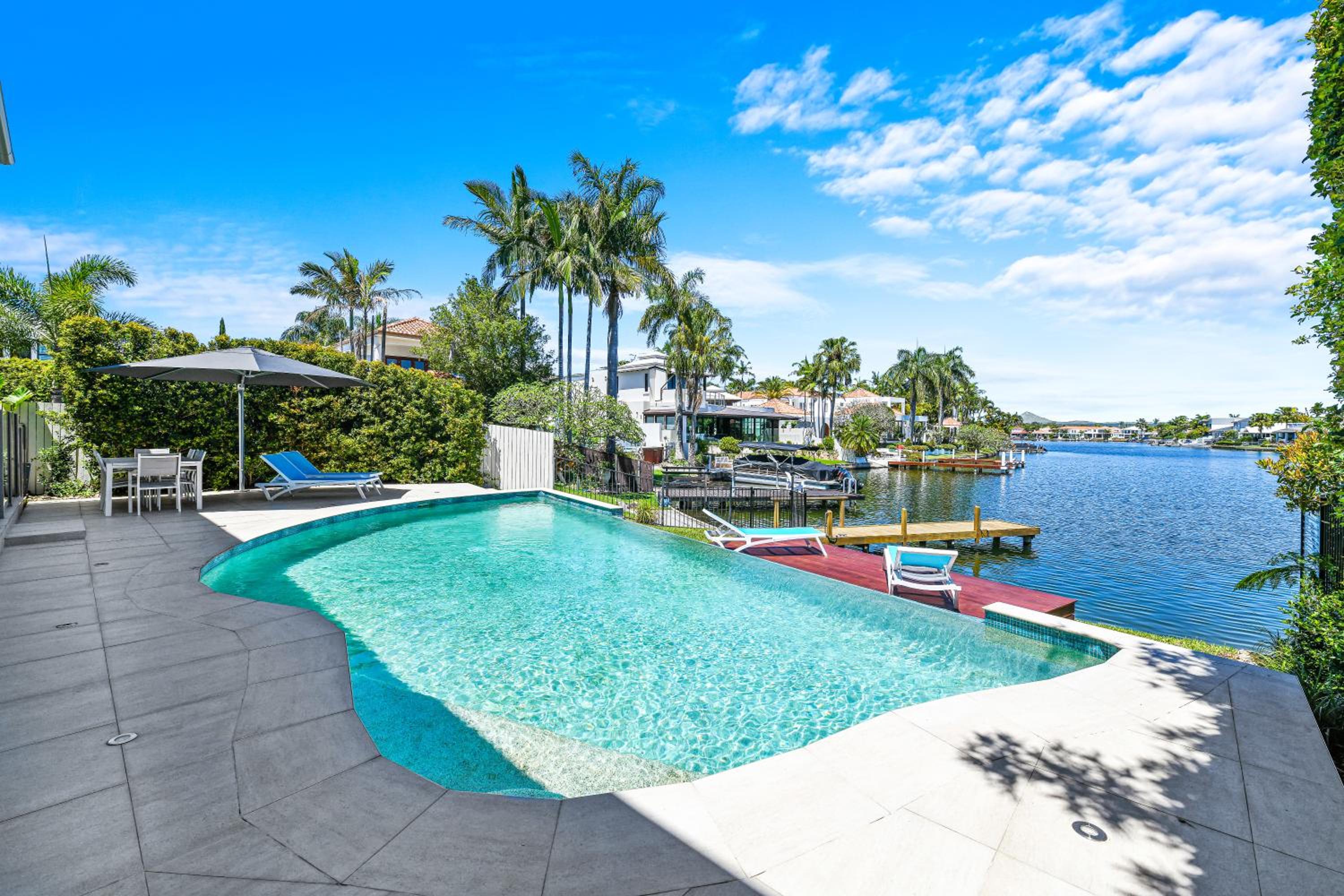 Noosa Waters Luxury Waterfront