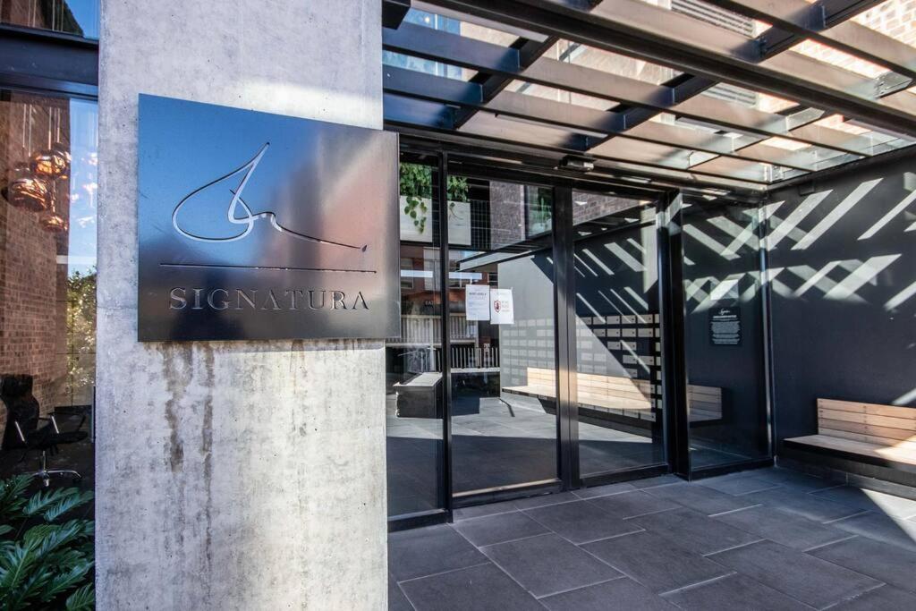 115 The Signature De Waterkant Classy 1 bedroom view 2