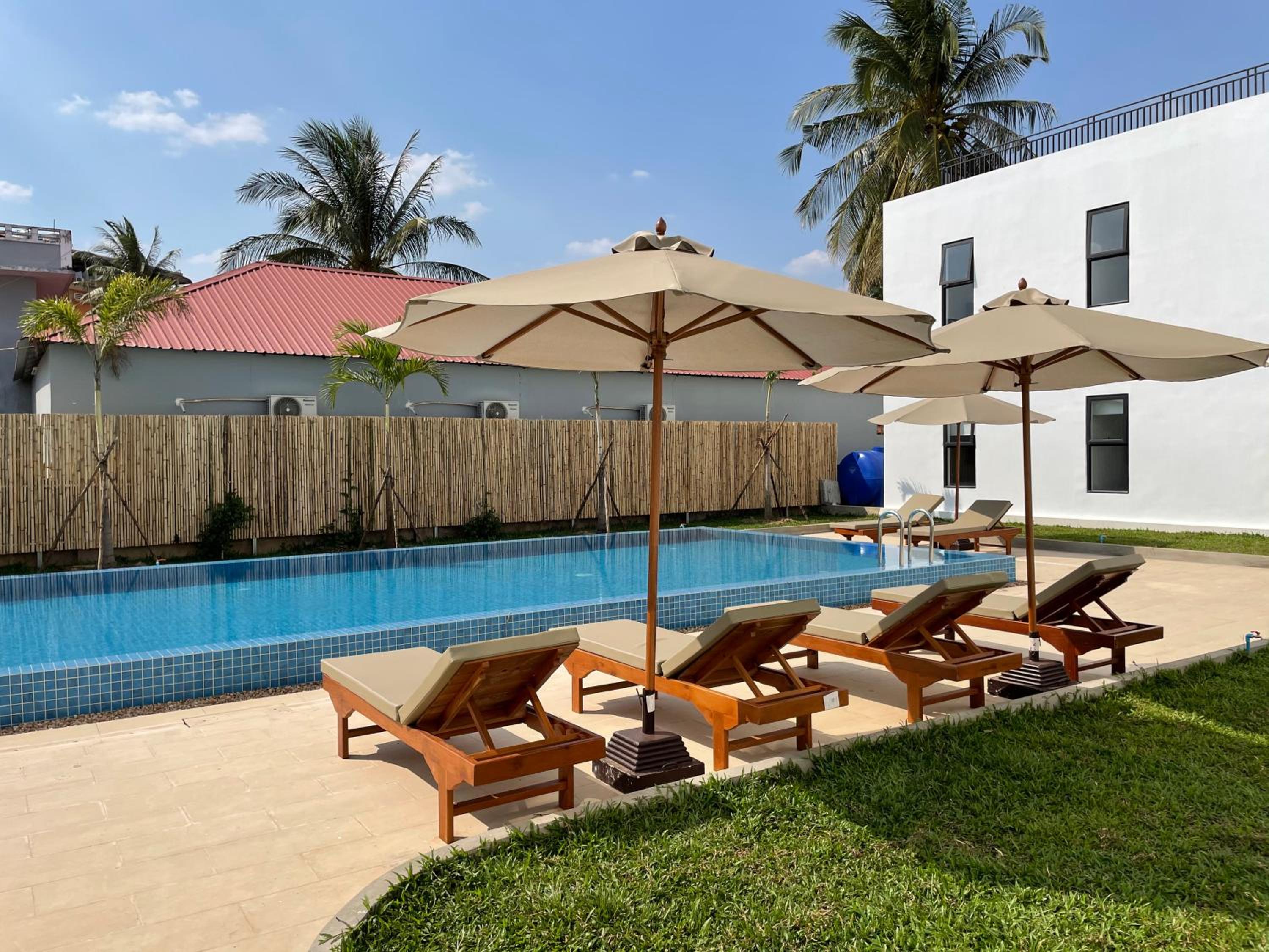 Onederz Kampot view 2