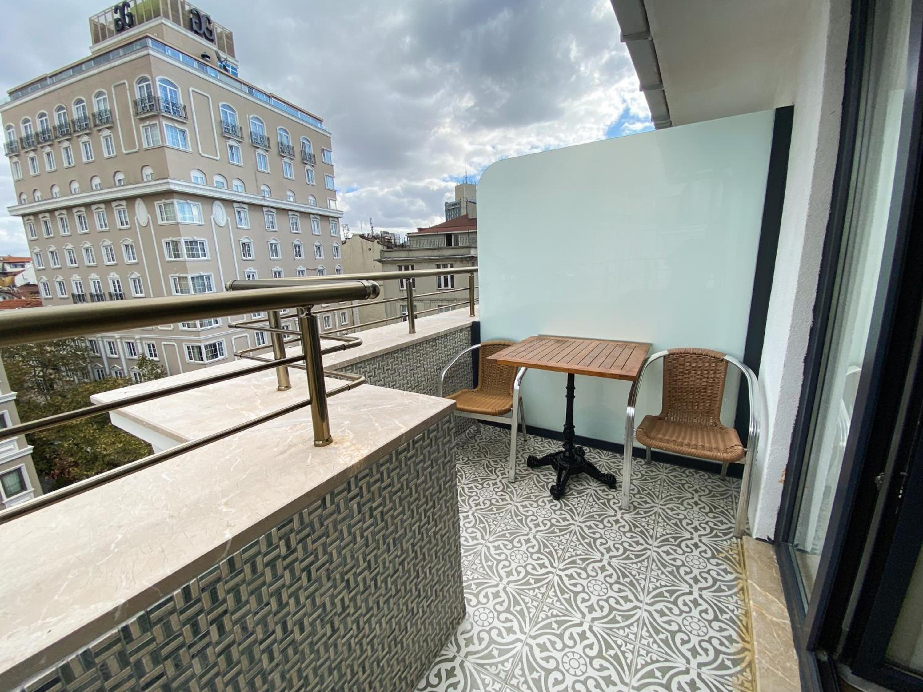 Celine Otel Taksim - Image 29