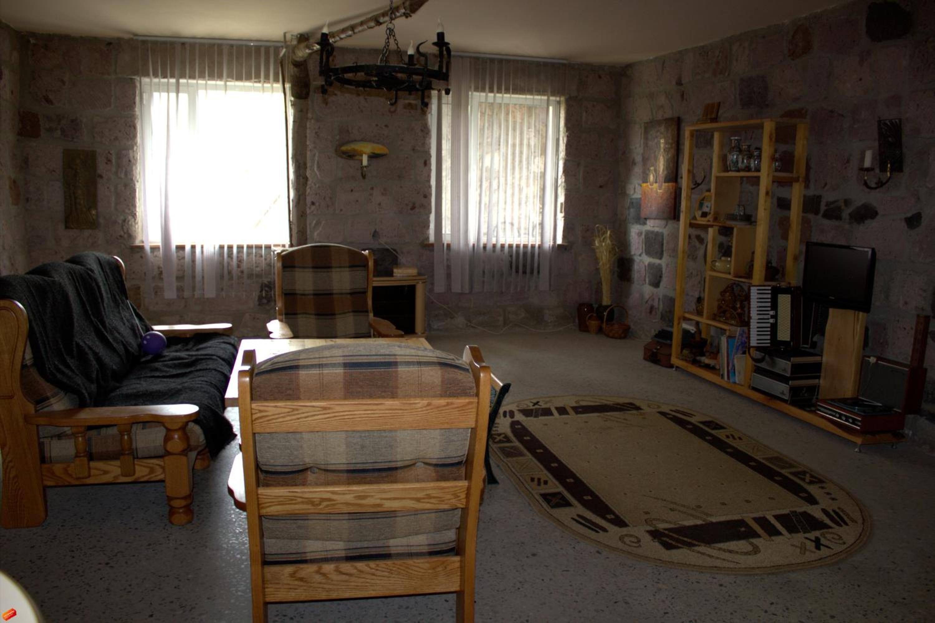 Azoyan Holiday Resort