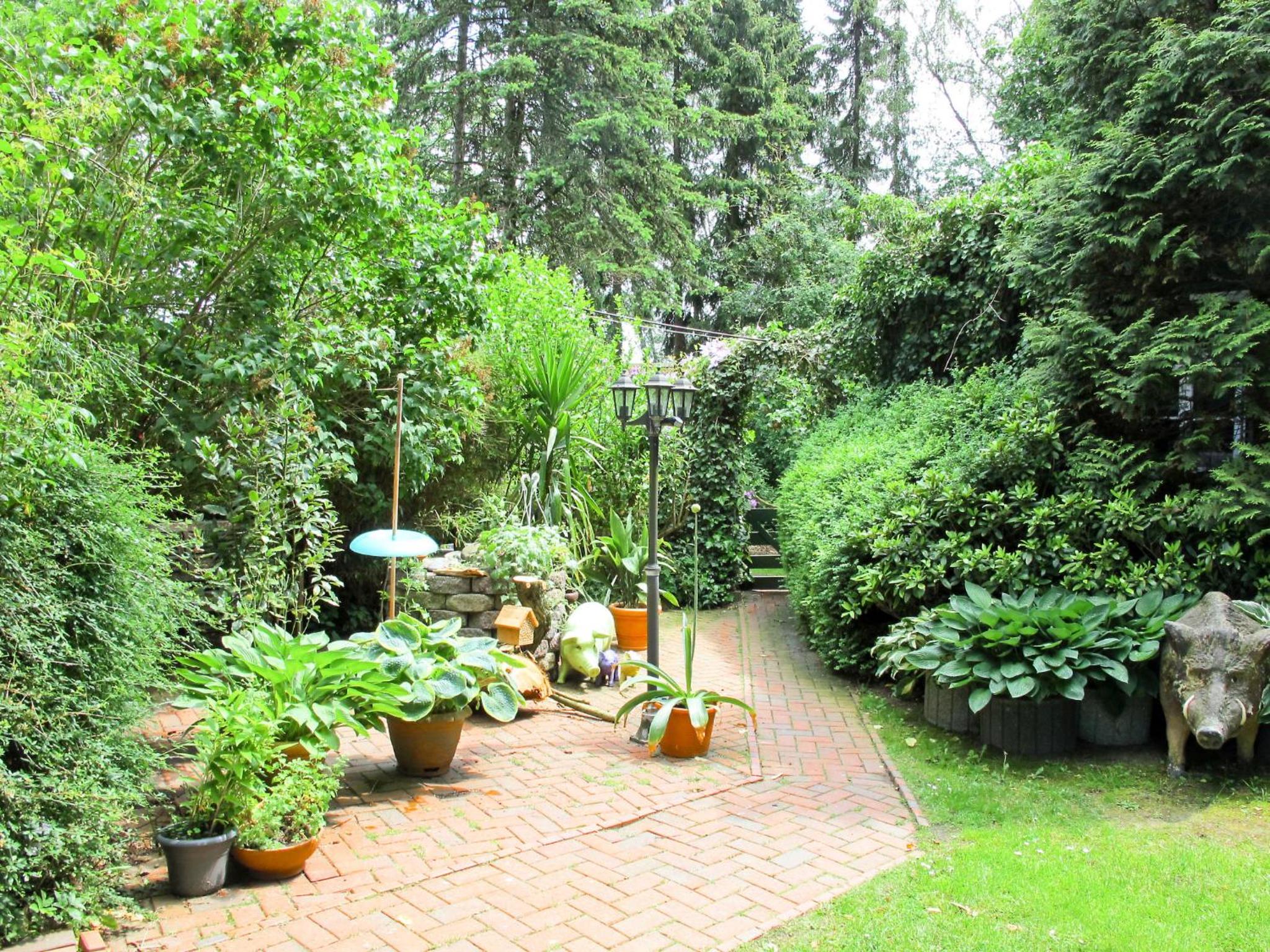 Photo 28