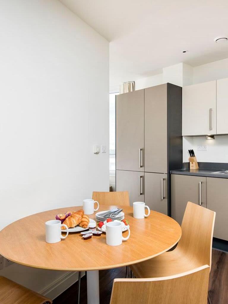 Two bedroom apartments close to Heathrow