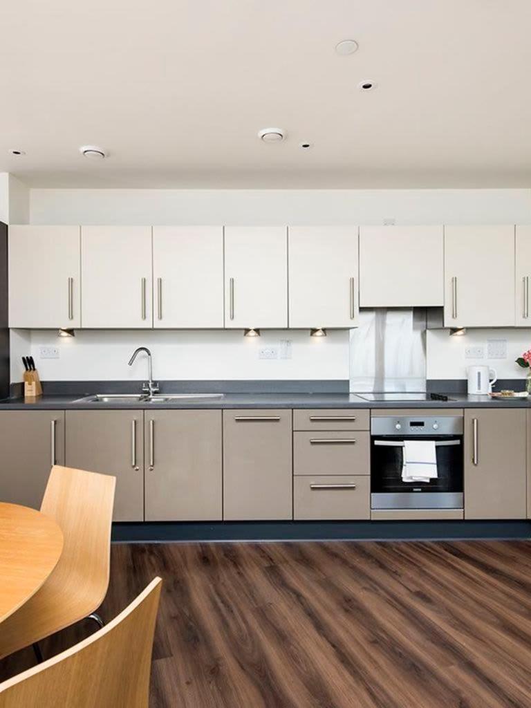 Two bedroom apartments close to Heathrow