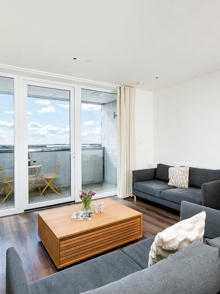 Two bedroom apartments close to Heathrow