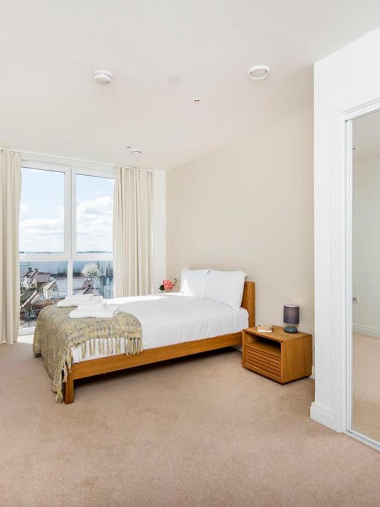 Two bedroom apartments close to Heathrow