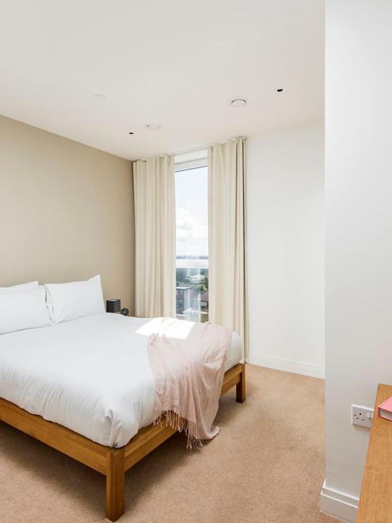 Two bedroom apartments close to Heathrow
