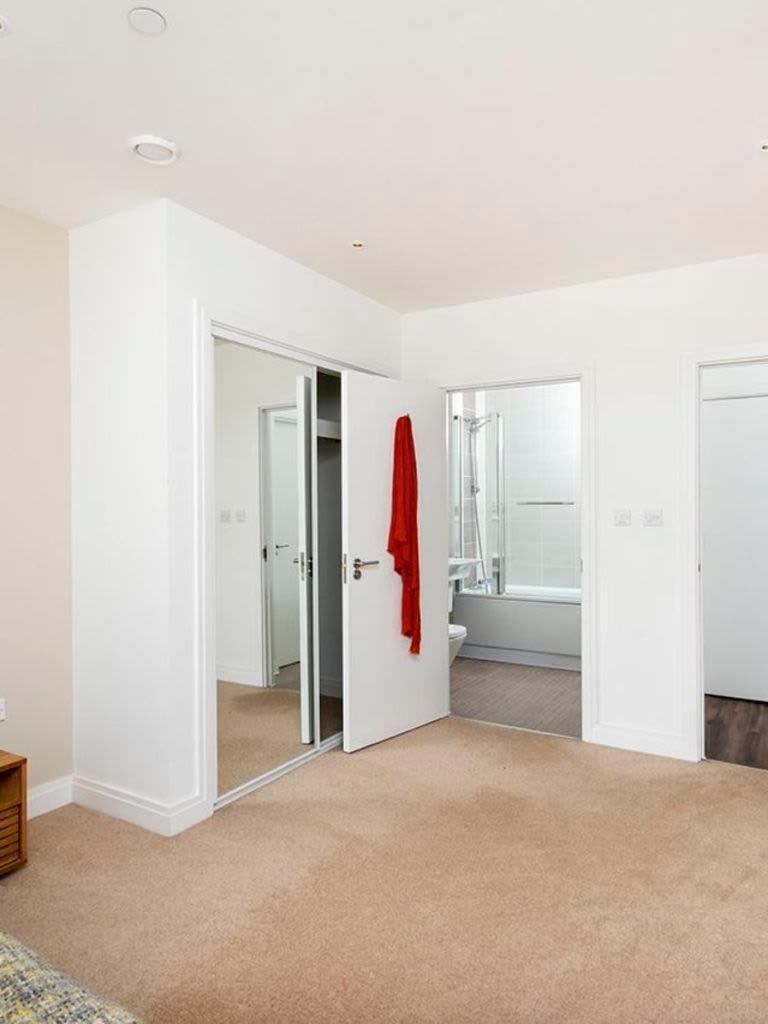 Two bedroom apartments close to Heathrow