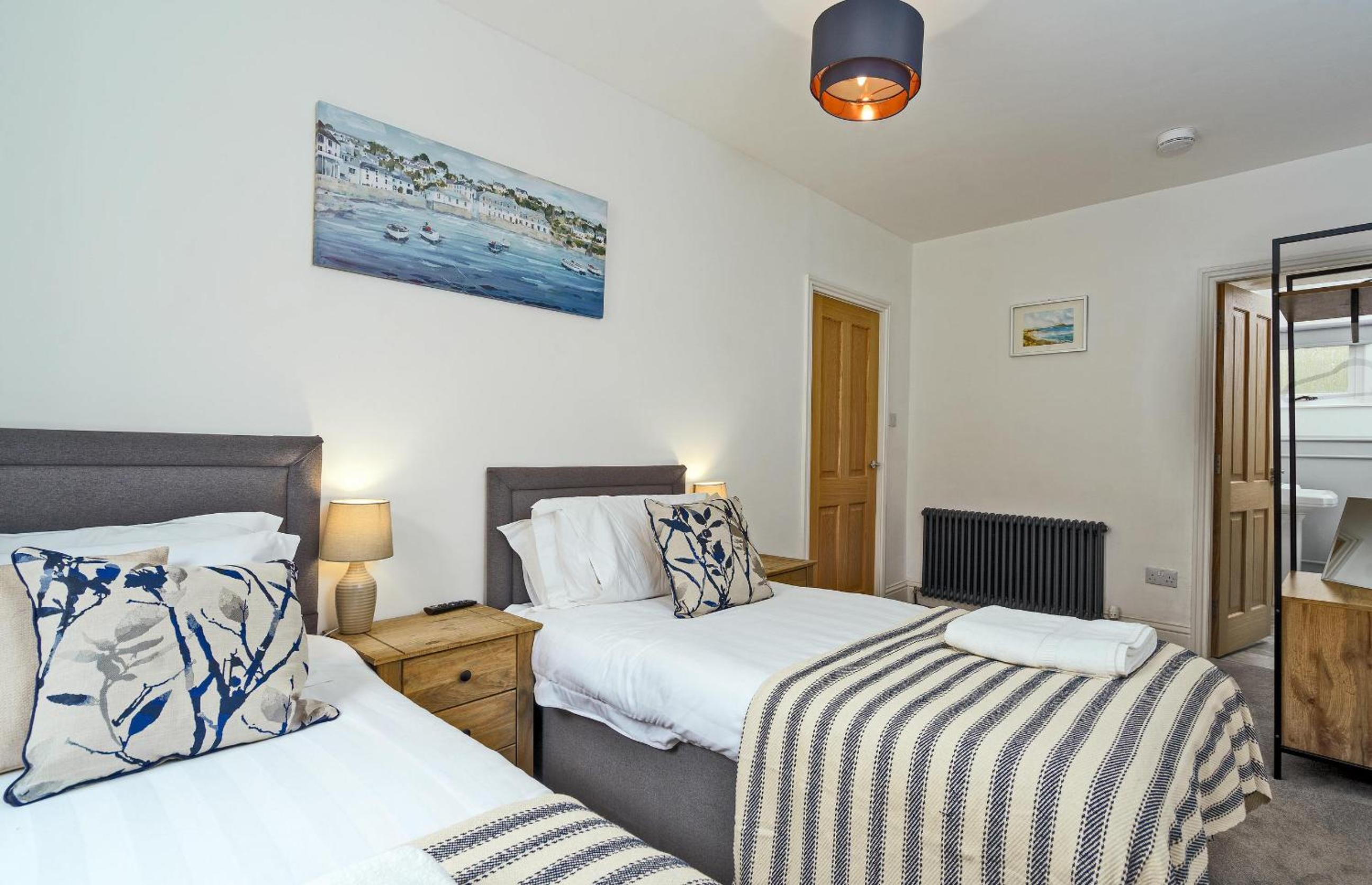 Clovelly House Relaxed Family Coastal Home view 3