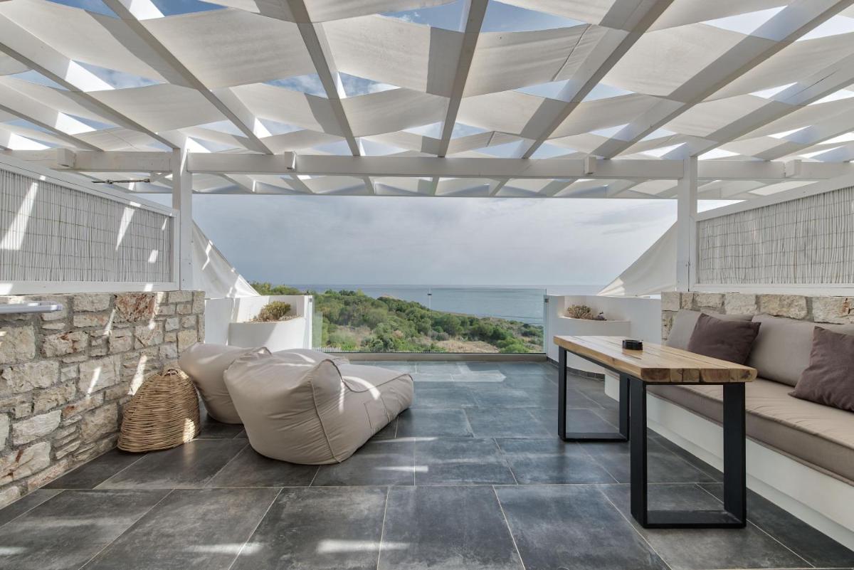 outdoor BBQ area