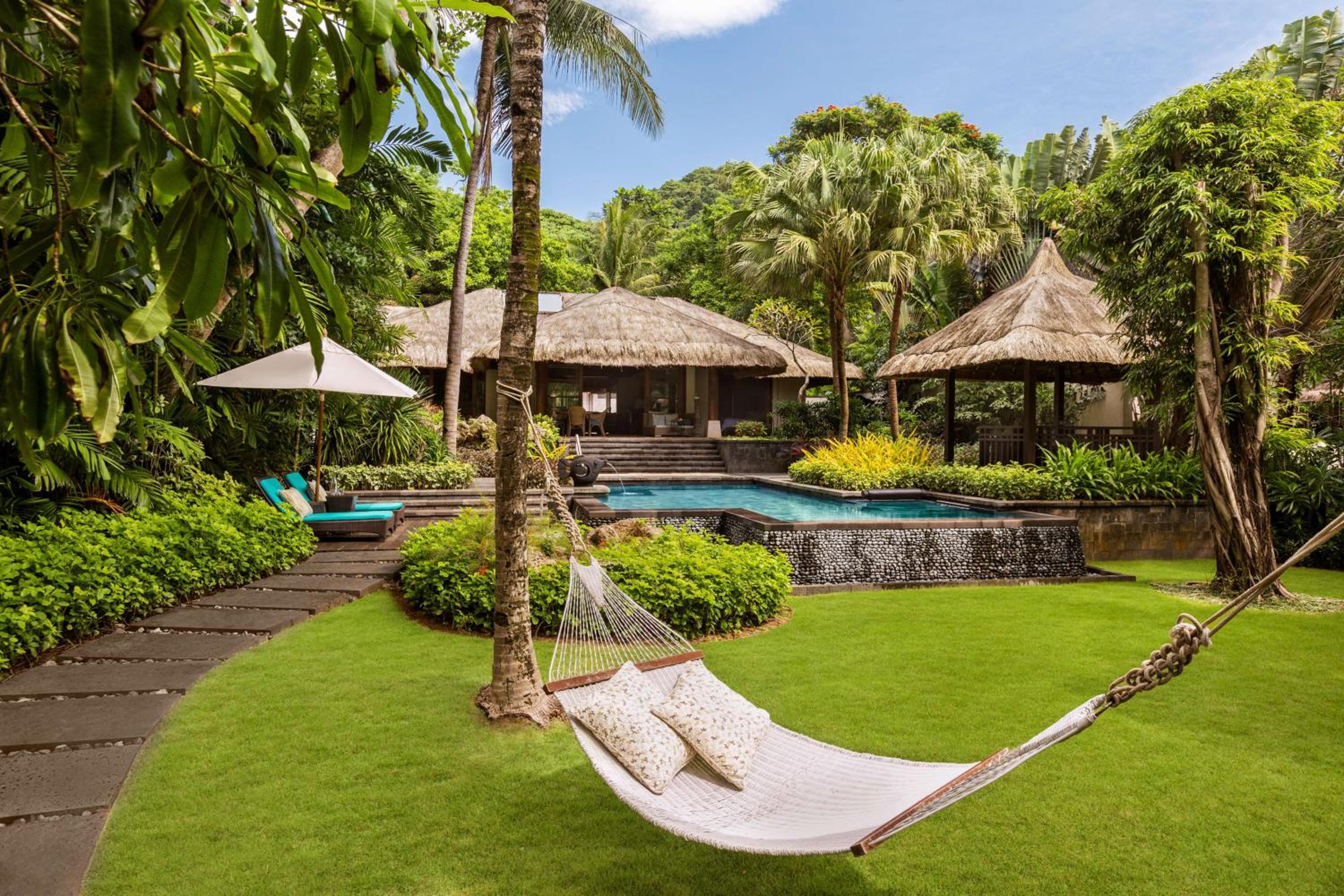 Shangri-La Boracay - Image 4