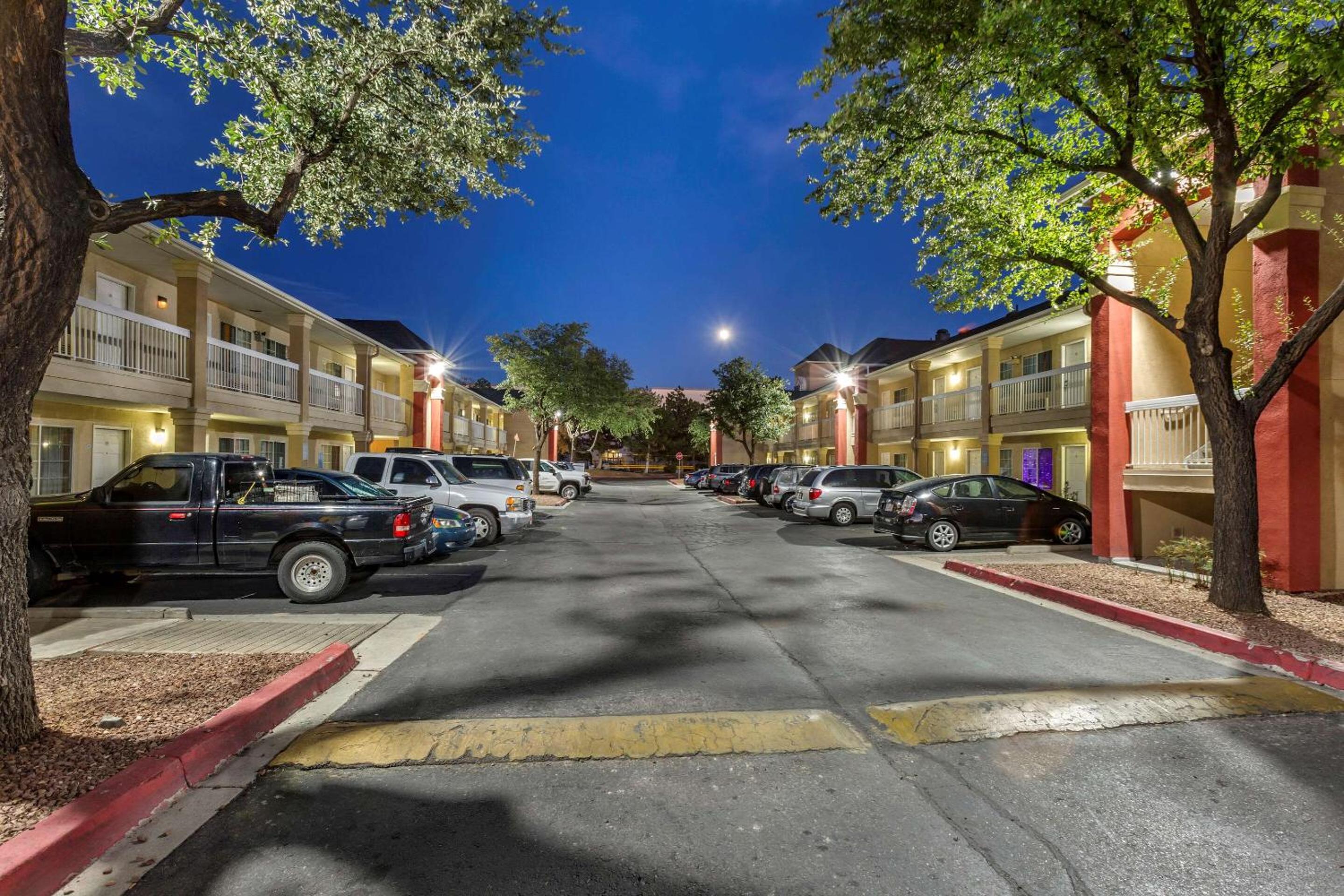 Suburban Studios Albuquerque Uptown, 写真 31