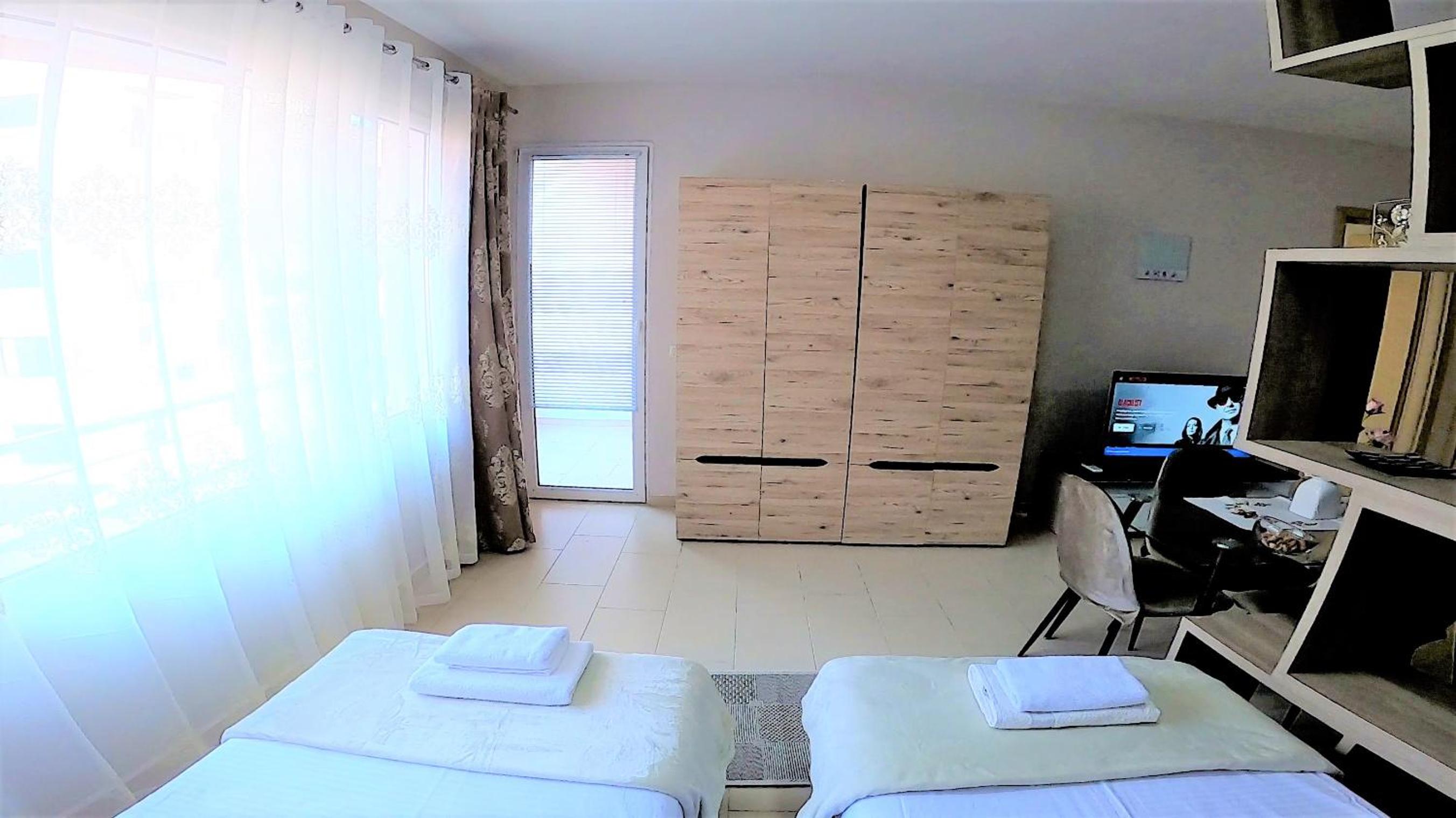 Eni`s Apartments