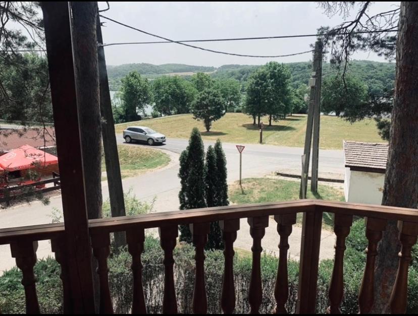 Fenyves Sor Apartman view 4