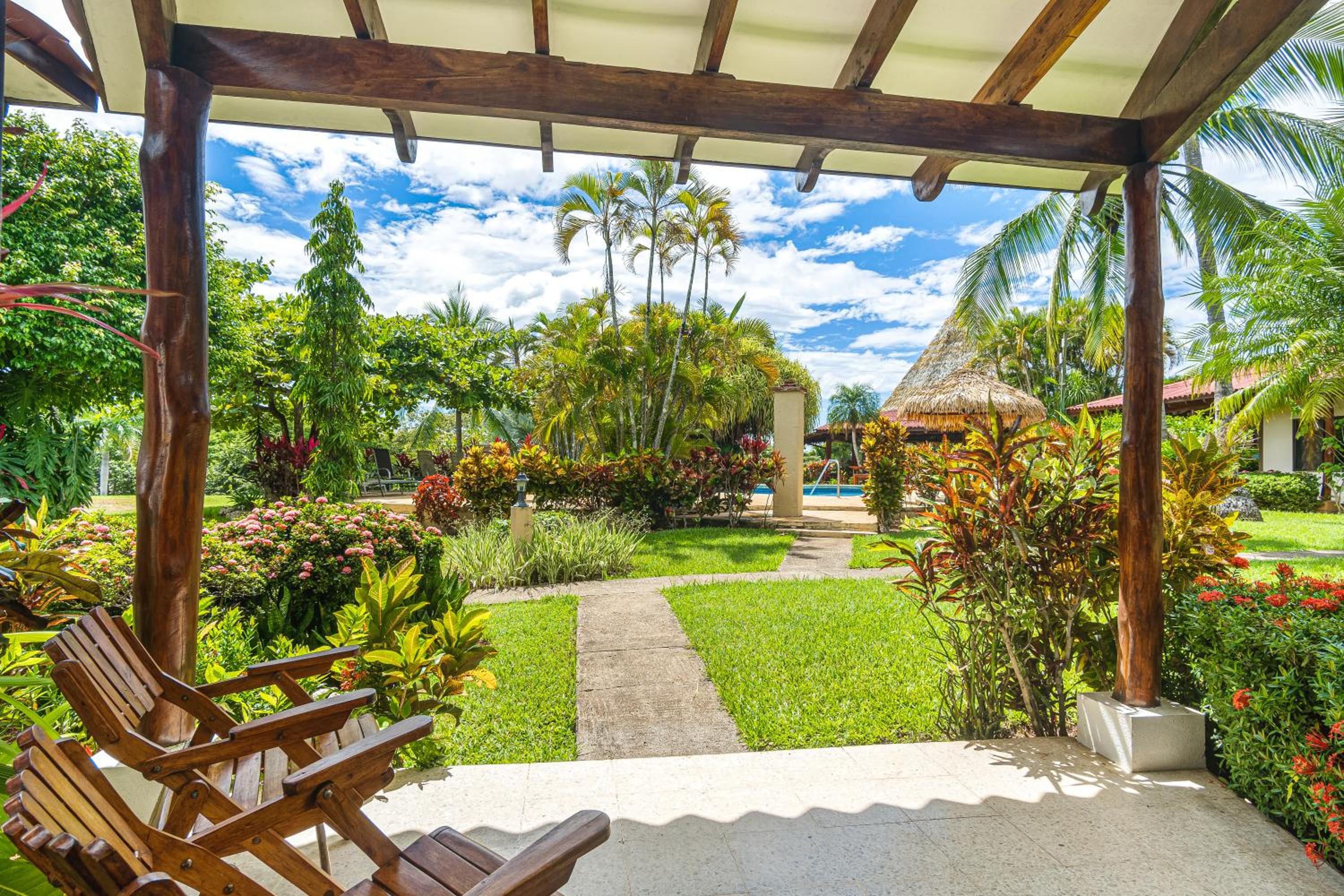 Guacamaya Lodge