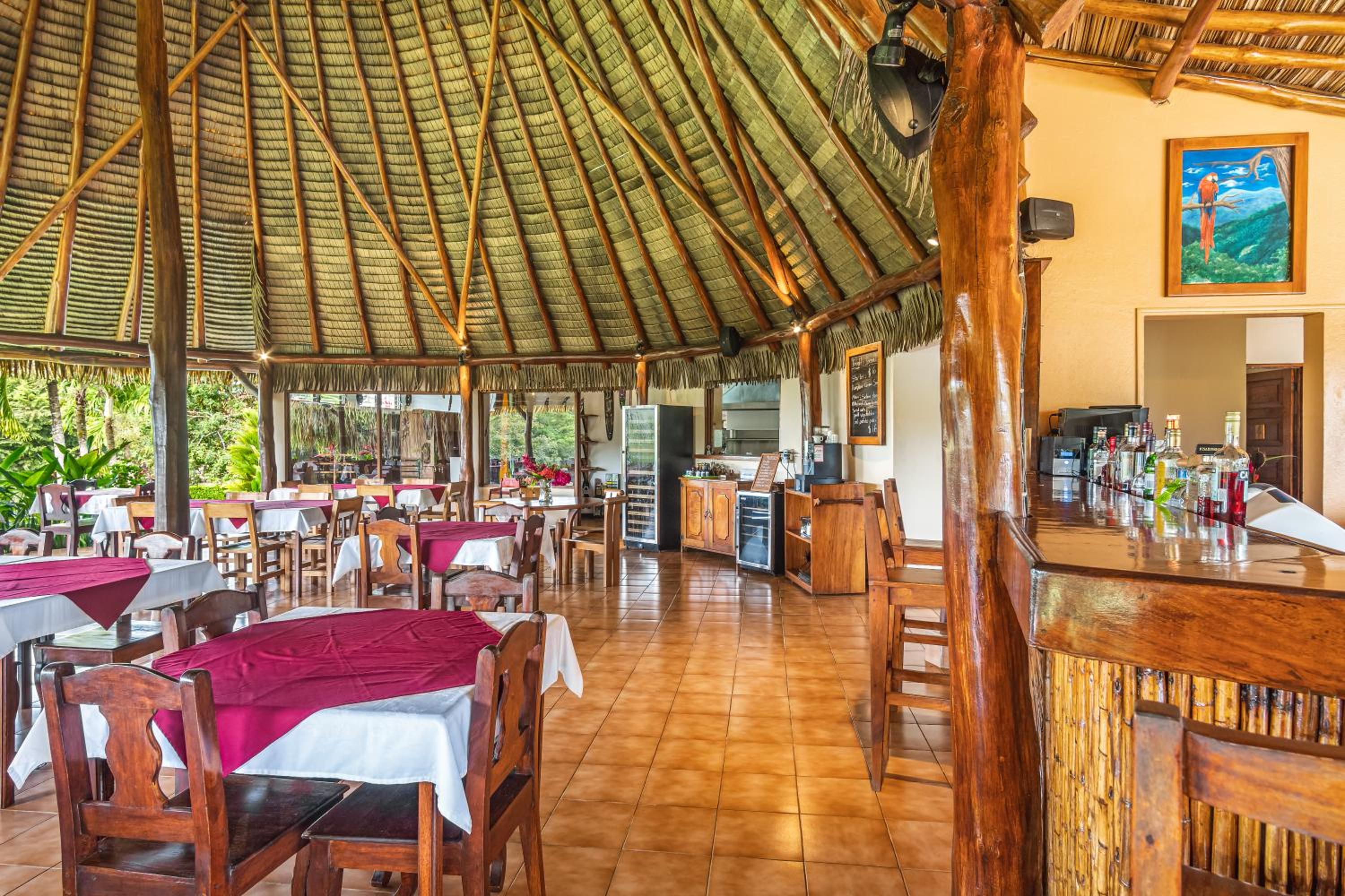 Guacamaya Lodge