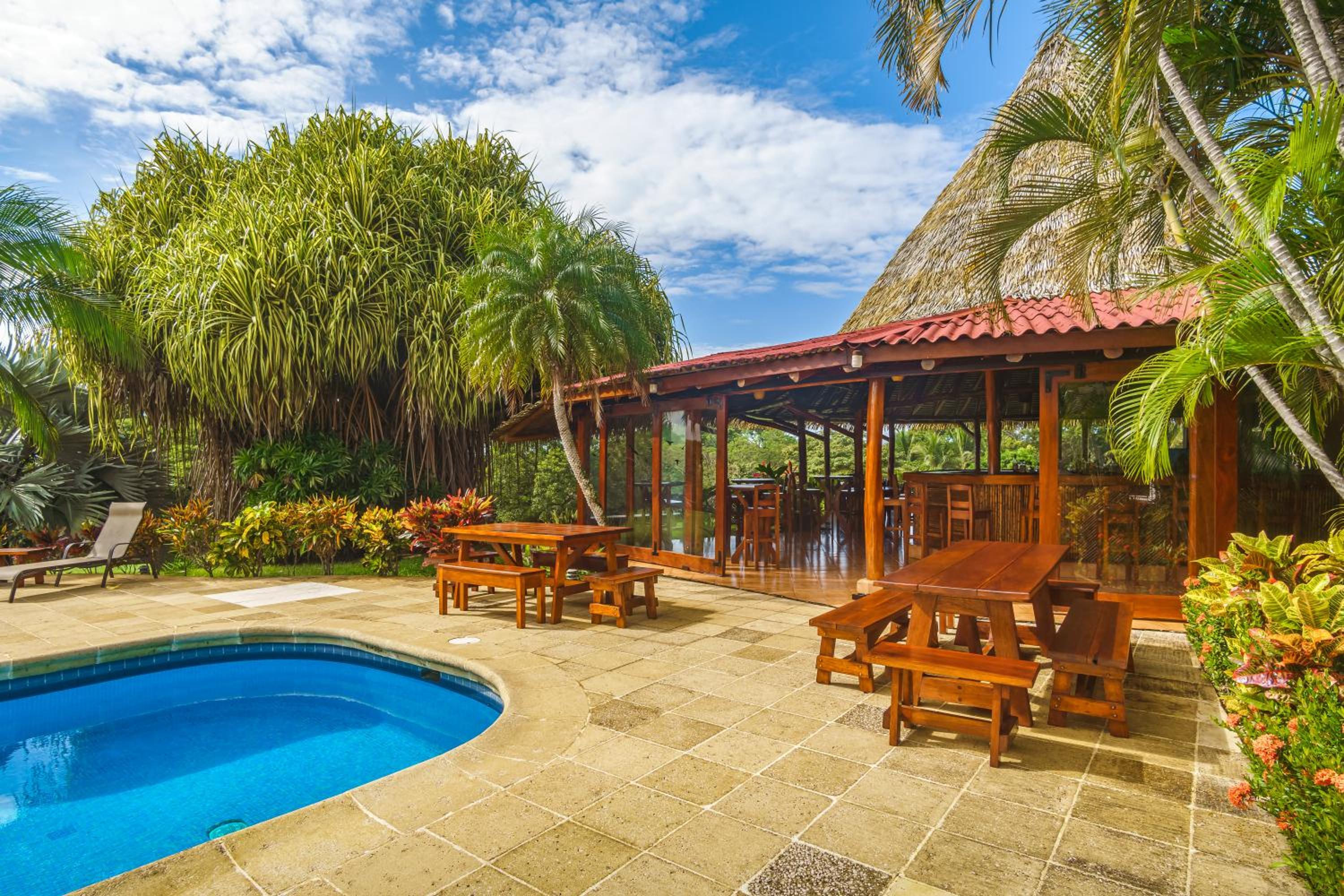 Guacamaya Lodge