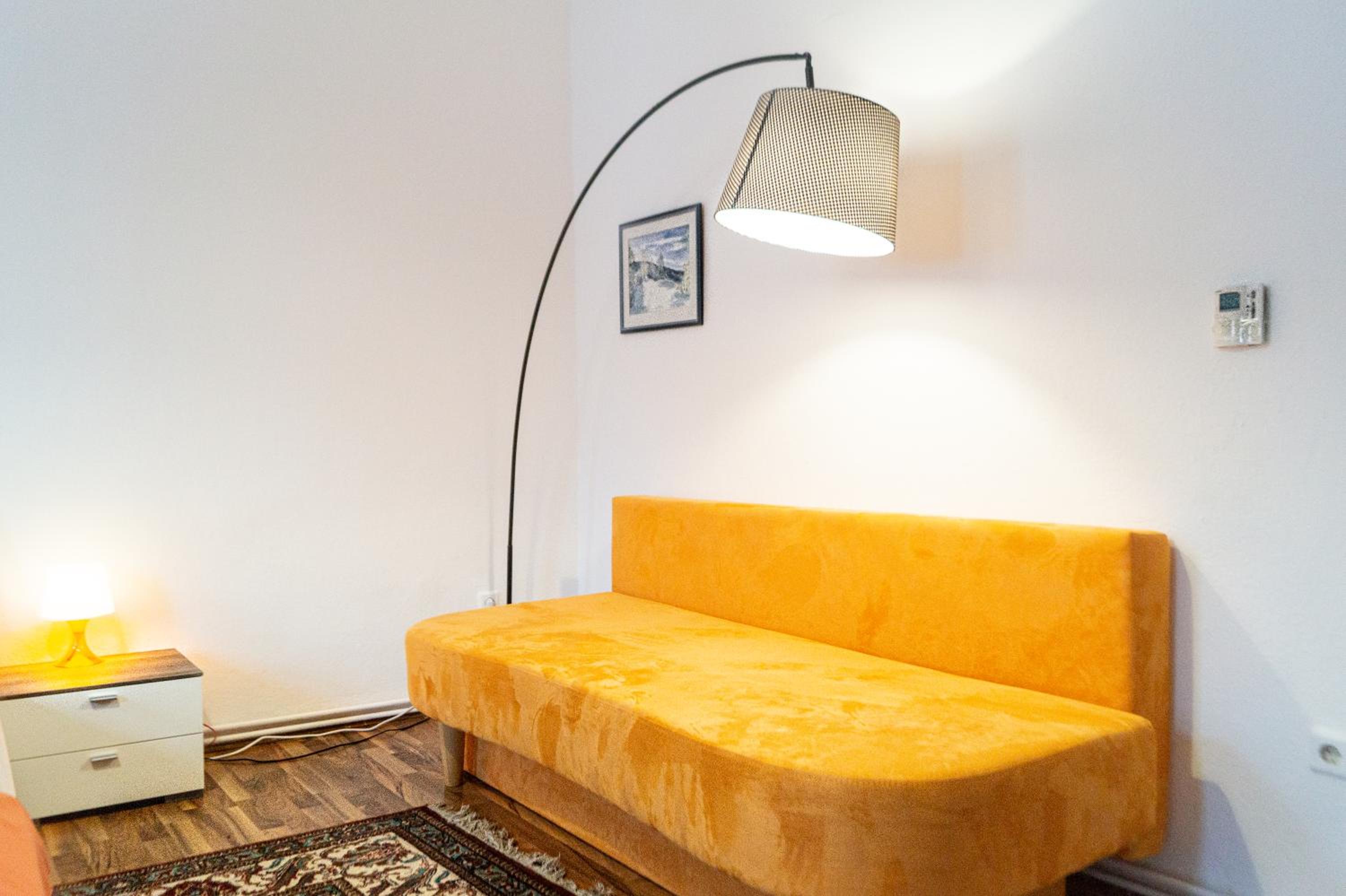 Comfy 2BR- Apartment near Wiener Stadthalle