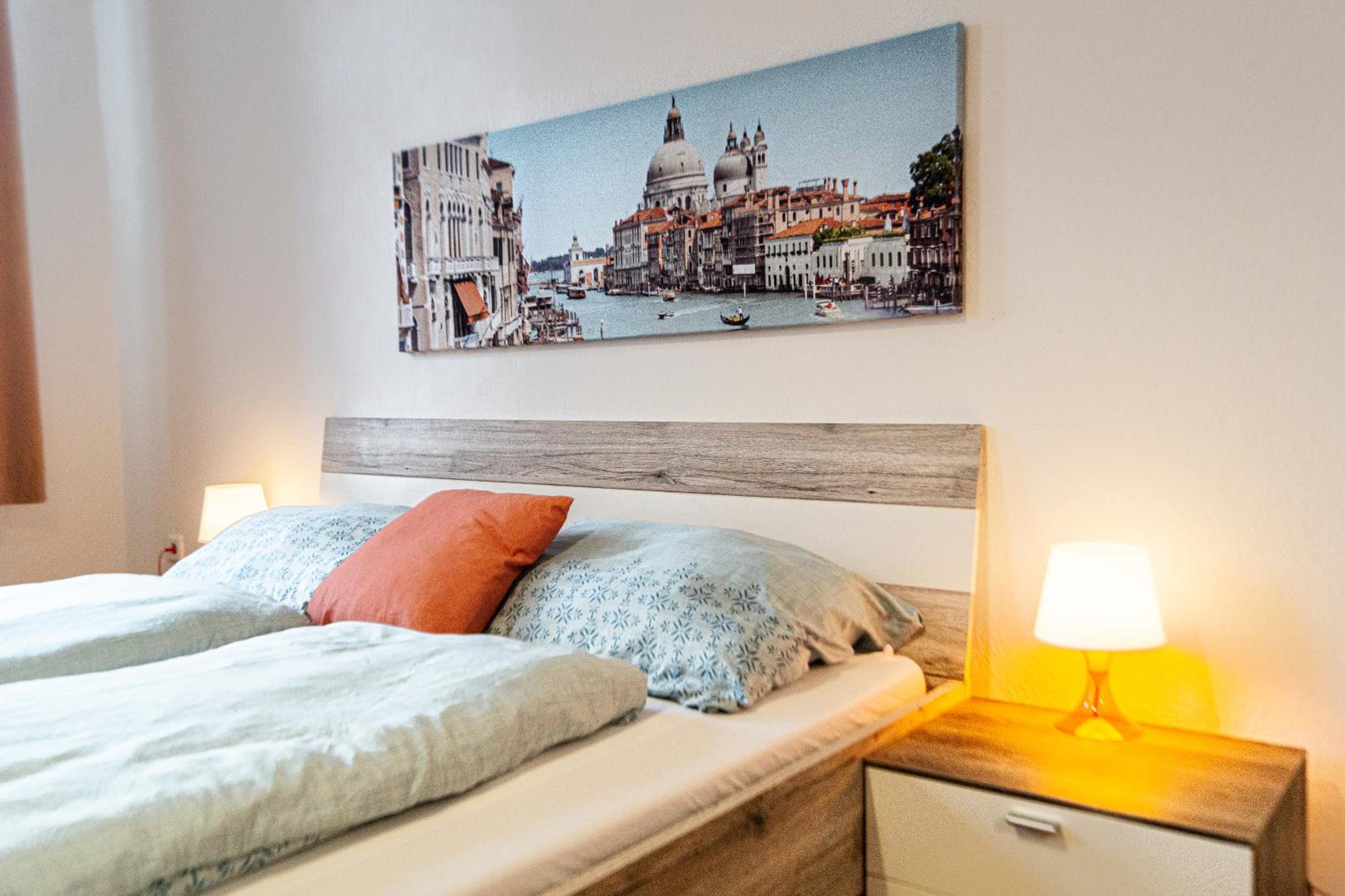 Comfy 2BR- Apartment near Wiener Stadthalle