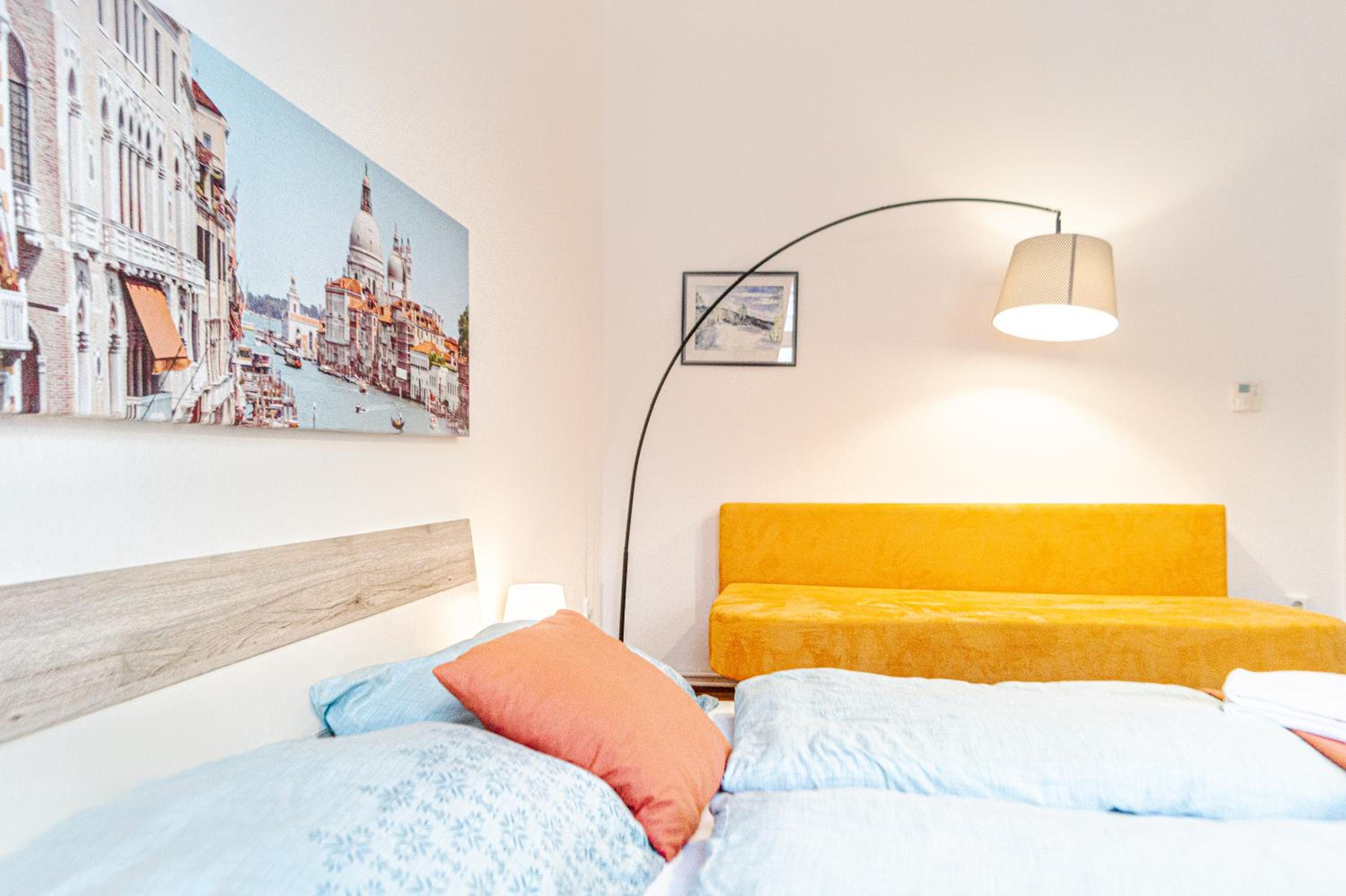 Comfy 2BR- Apartment near Wiener Stadthalle