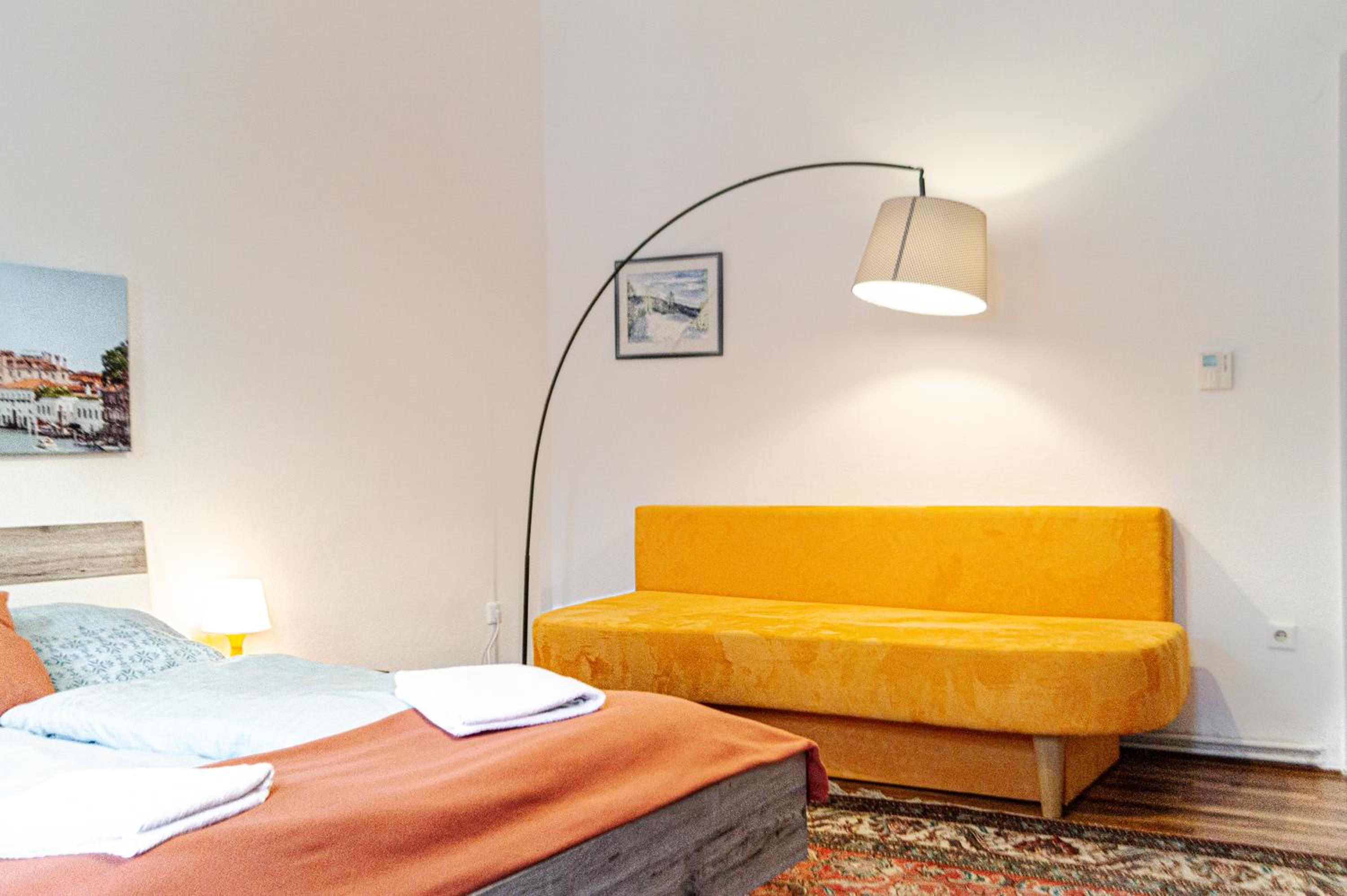 Comfy 2BR- Apartment near Wiener Stadthalle