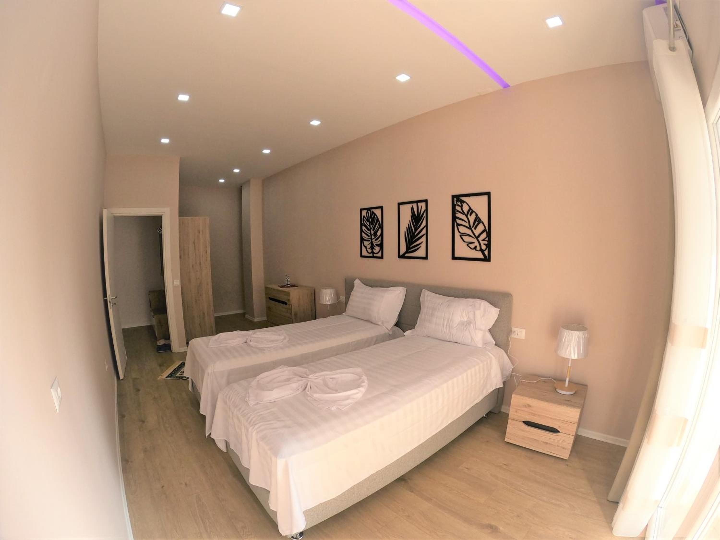 Eni`s Apartments