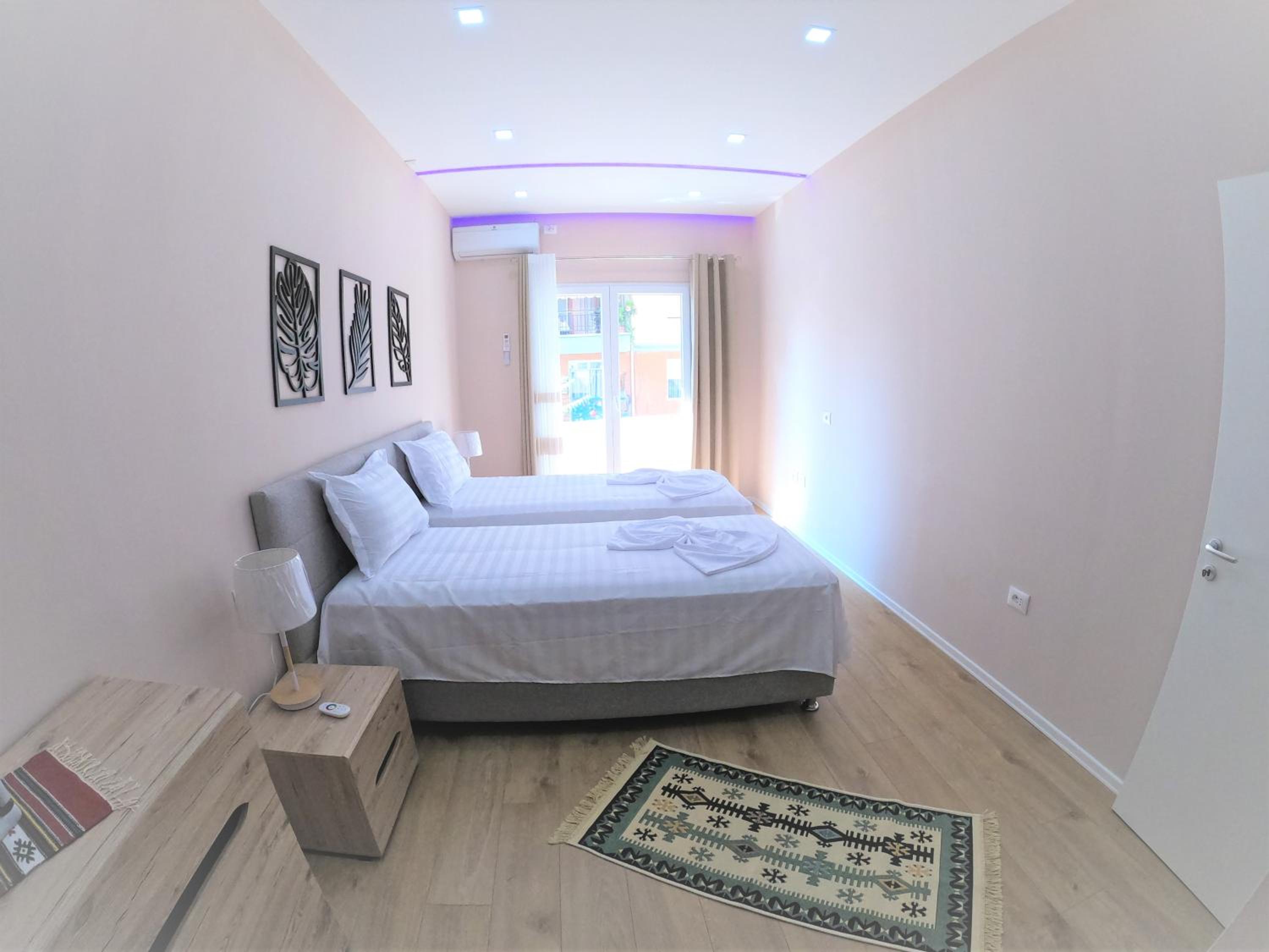 Eni`s Apartments