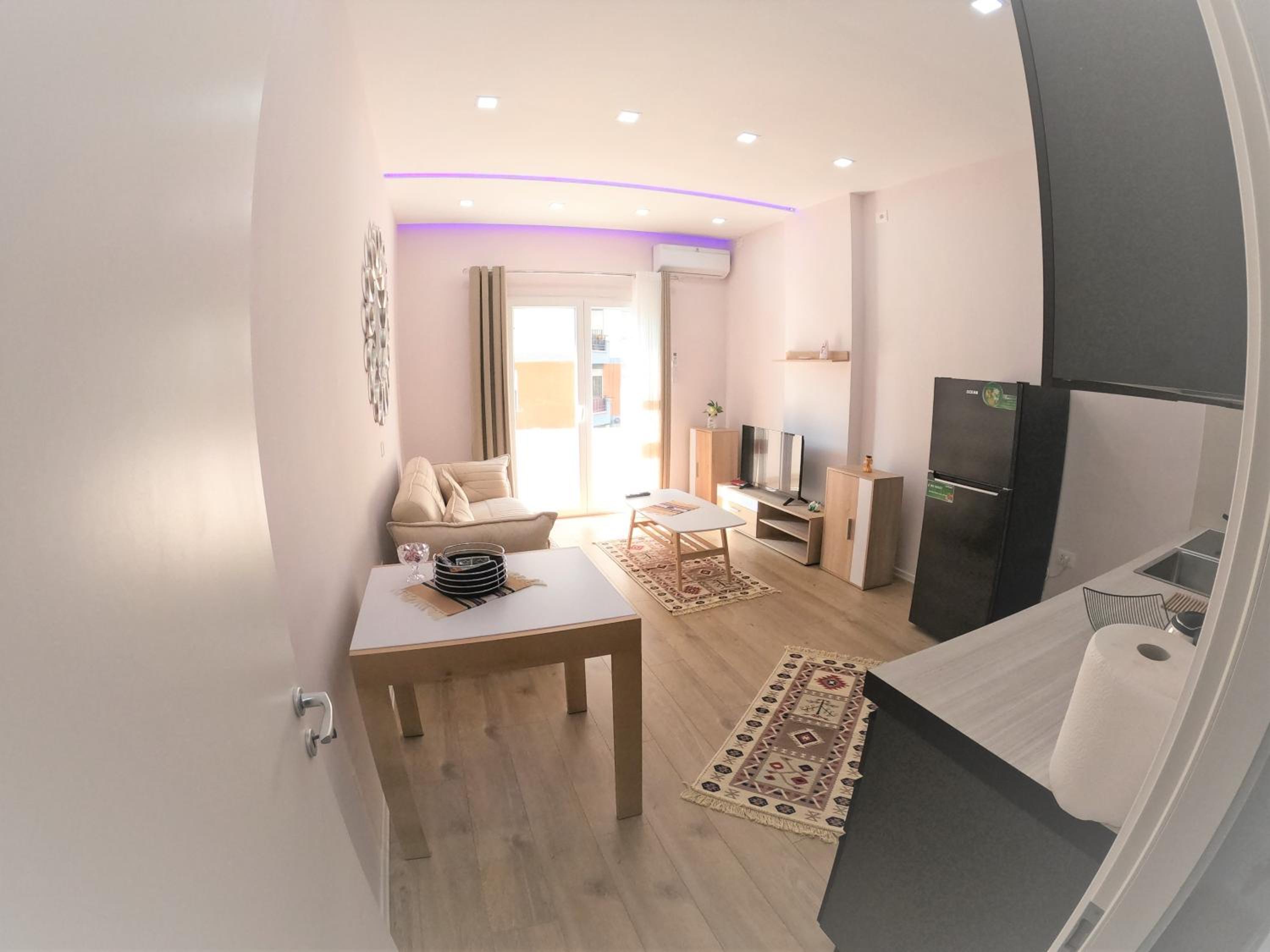 Eni`s Apartments