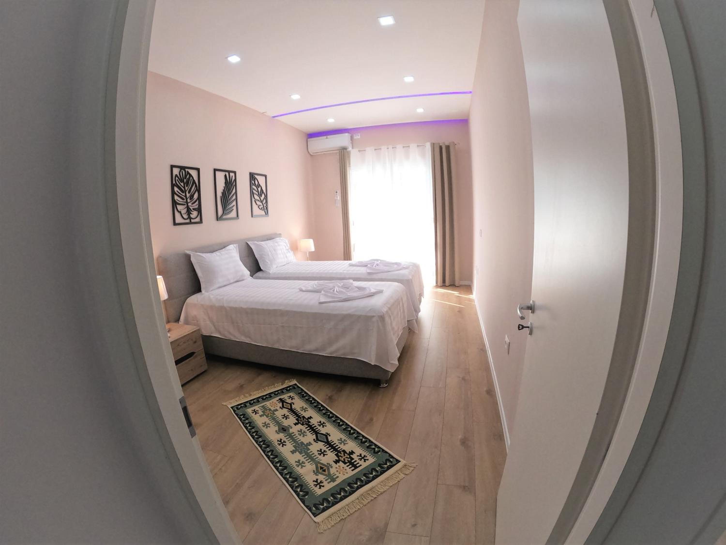 Eni`s Apartments