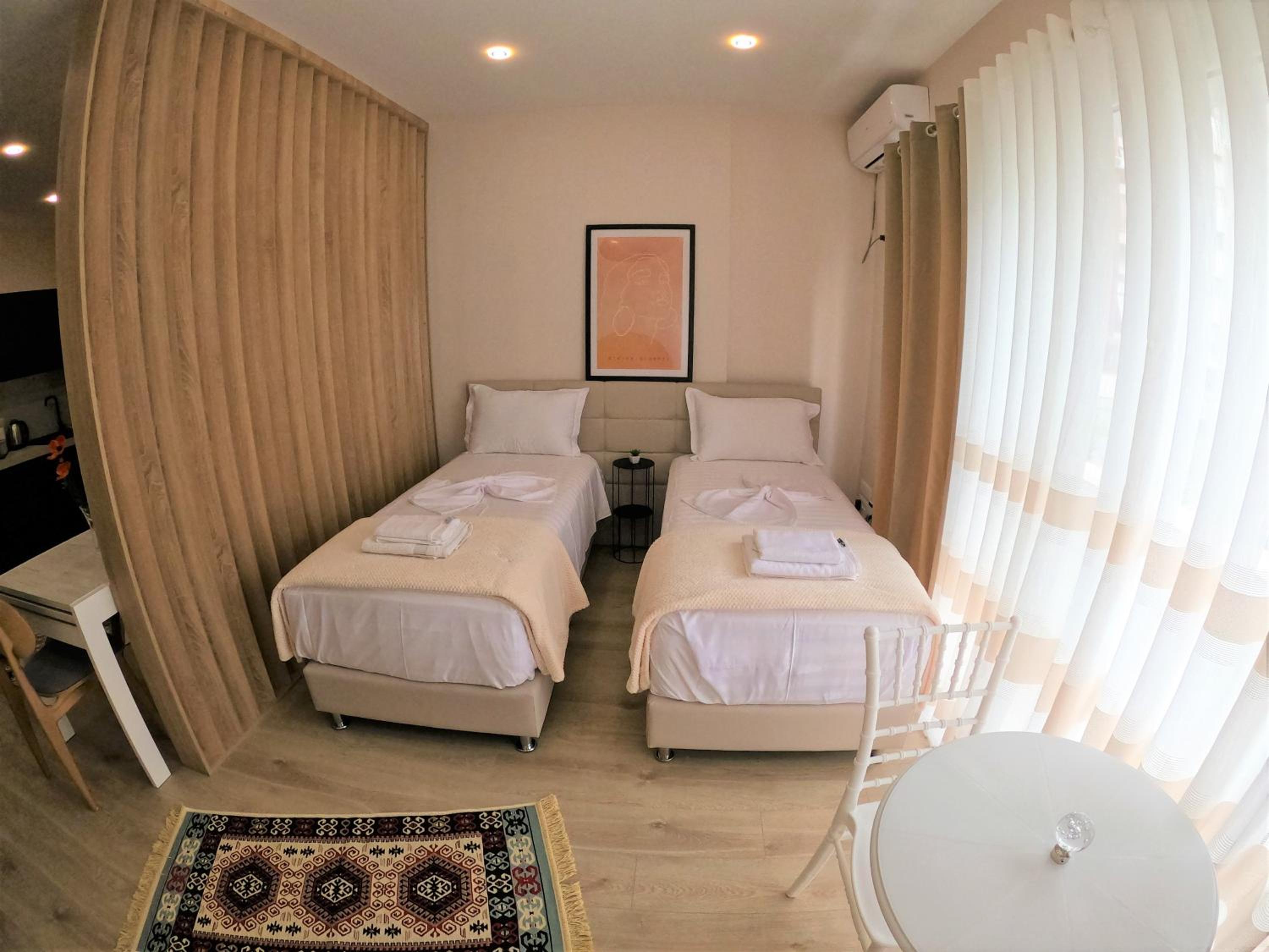 Eni`s Apartments