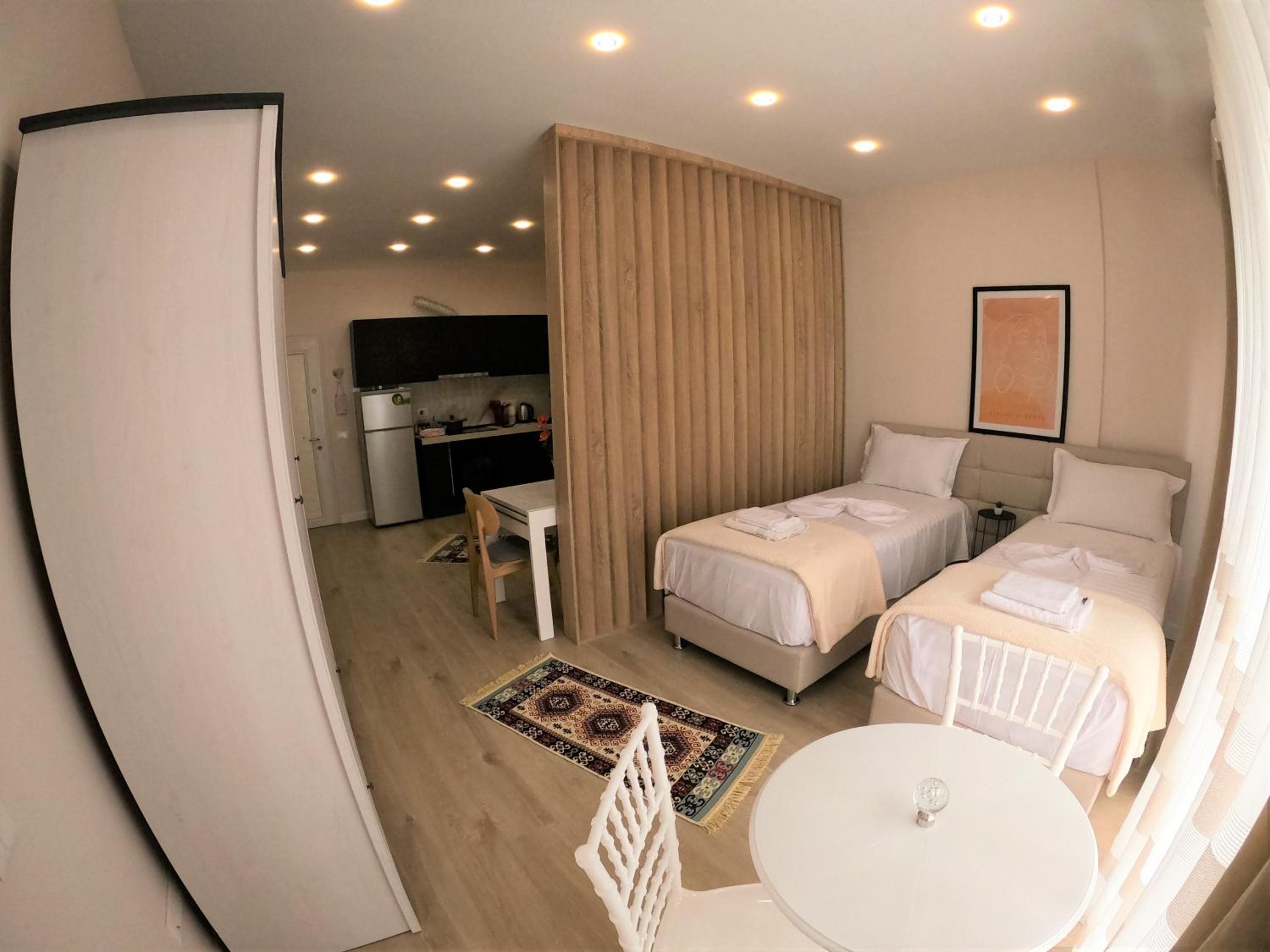 Eni`s Apartments
