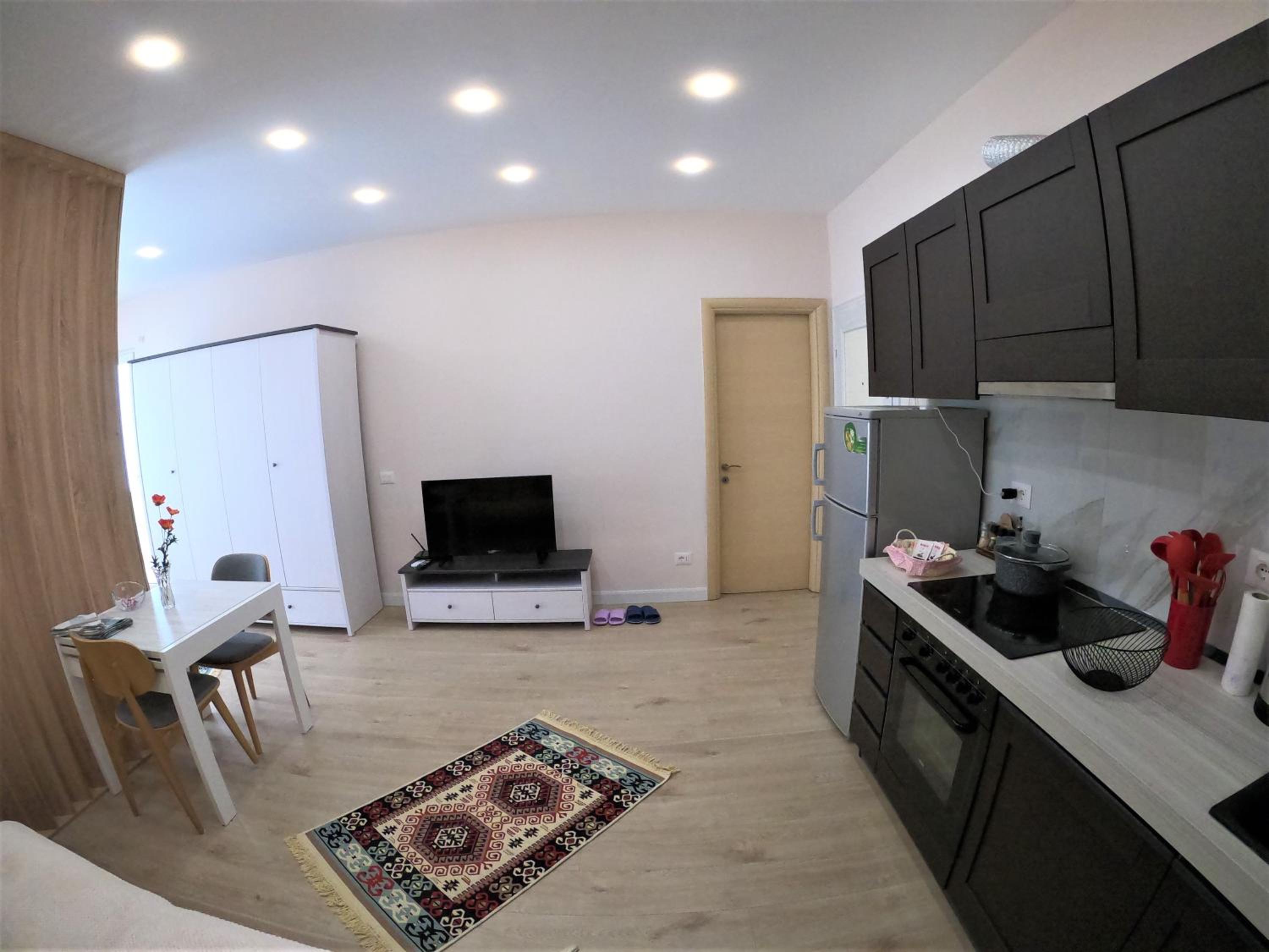 Eni`s Apartments