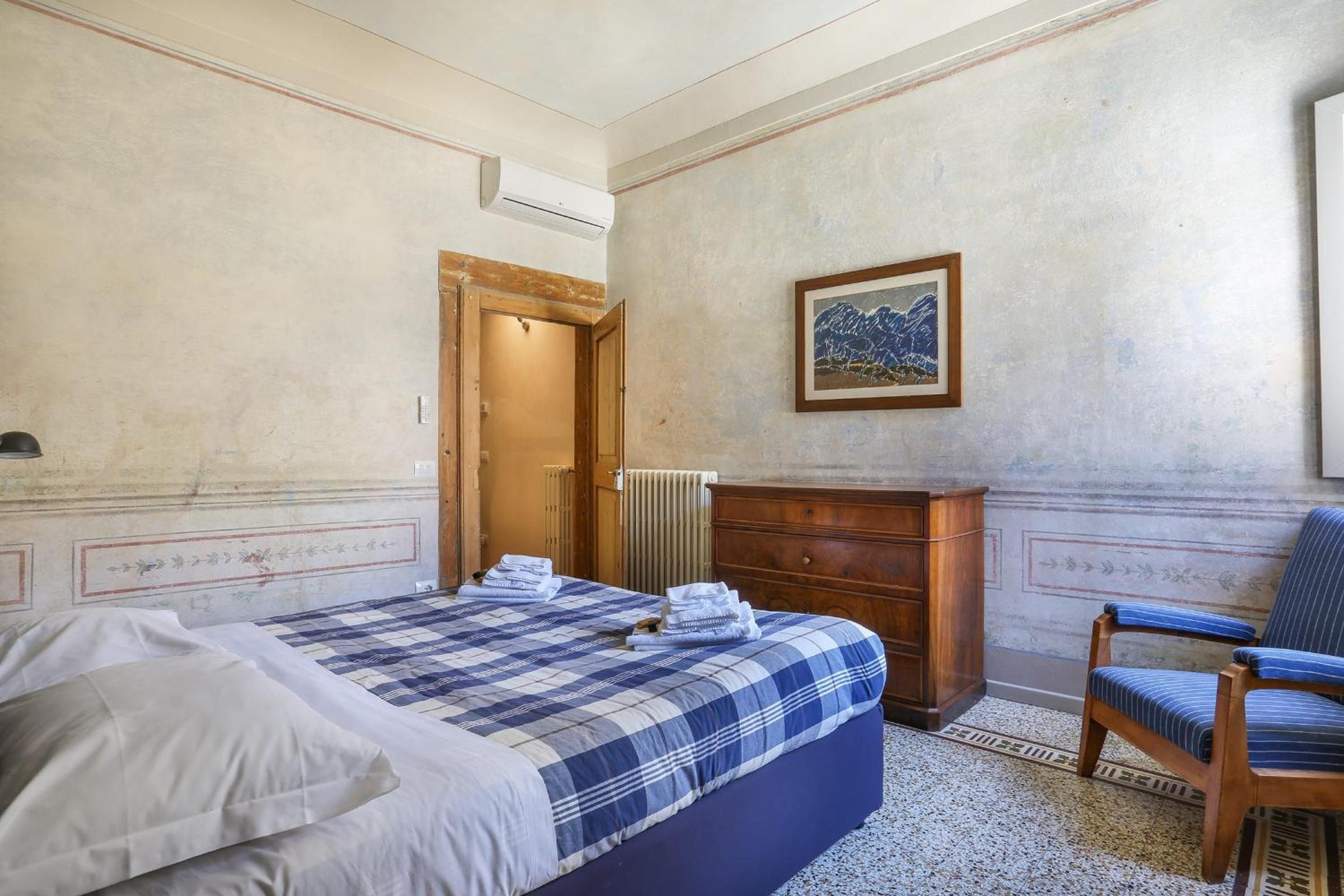 Belle Arti Penthouse in Central Florence