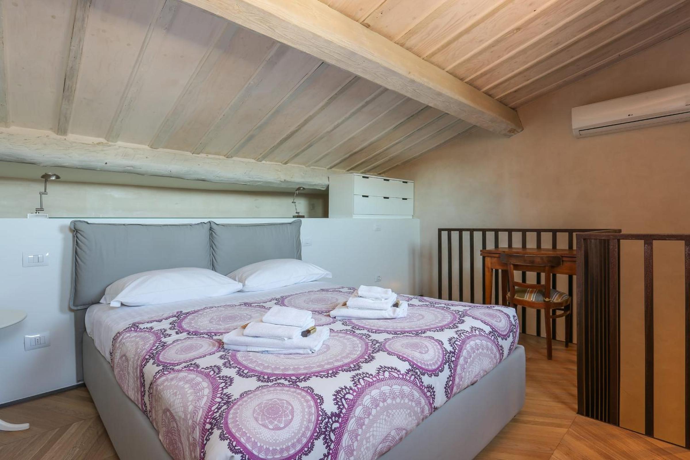 Belle Arti Penthouse in Central Florence