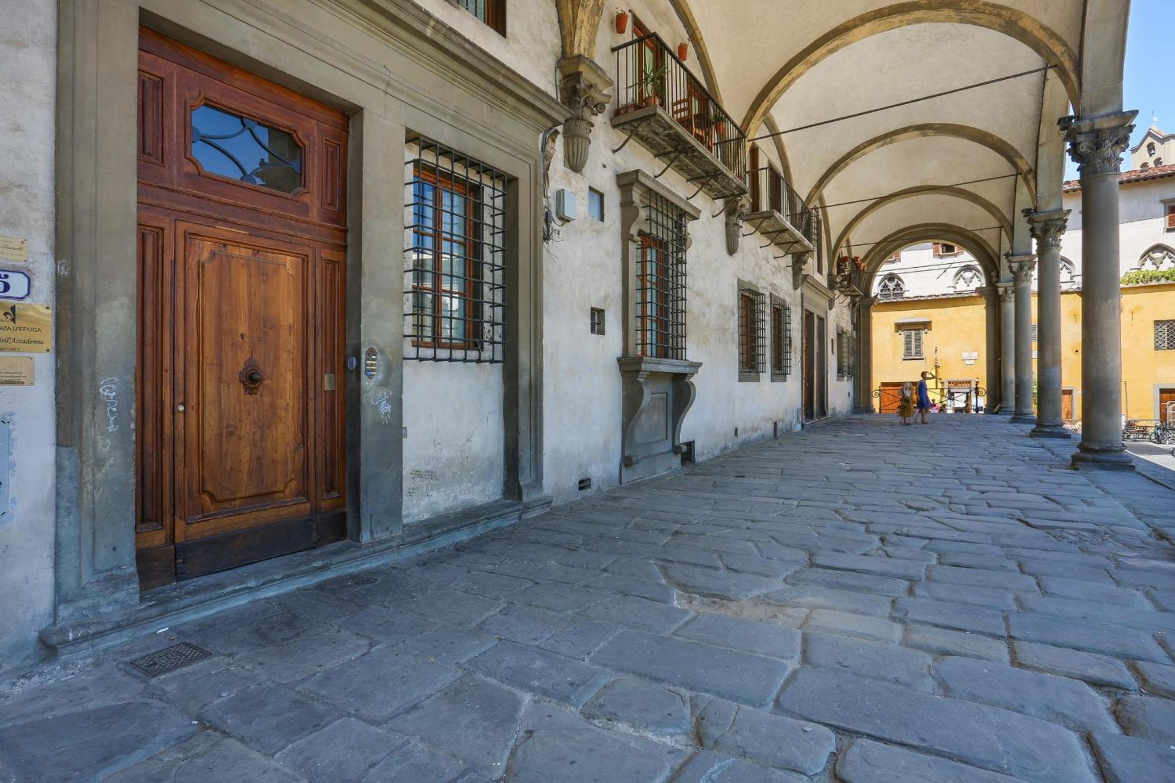 Belle Arti Penthouse in Central Florence
