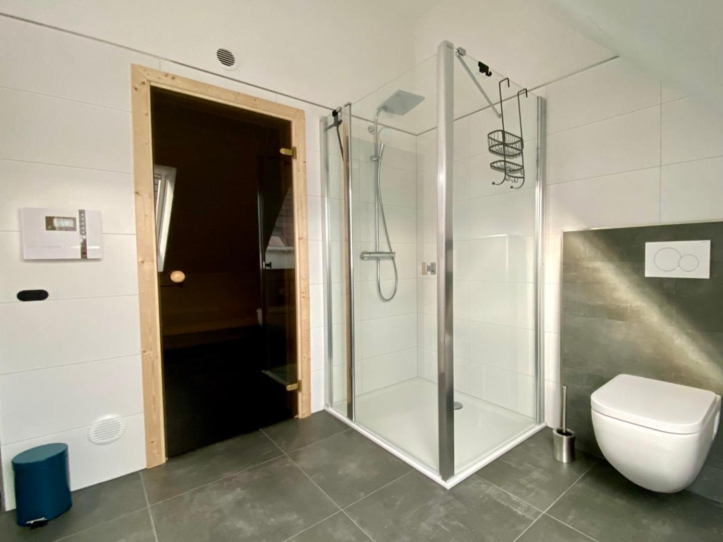 Ferienhaus Panoramadeck am Harkebrügger See mit Sauna und Kamin
