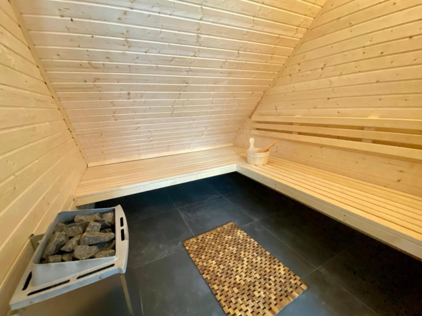 Ferienhaus Panoramadeck am Harkebrügger See mit Sauna und Kamin