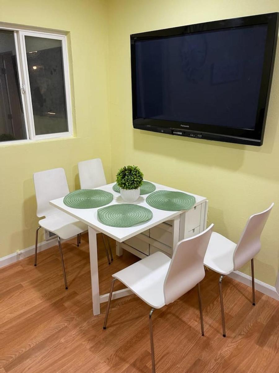 Warm and Comfy Antioch Cottage, close to everything view 4