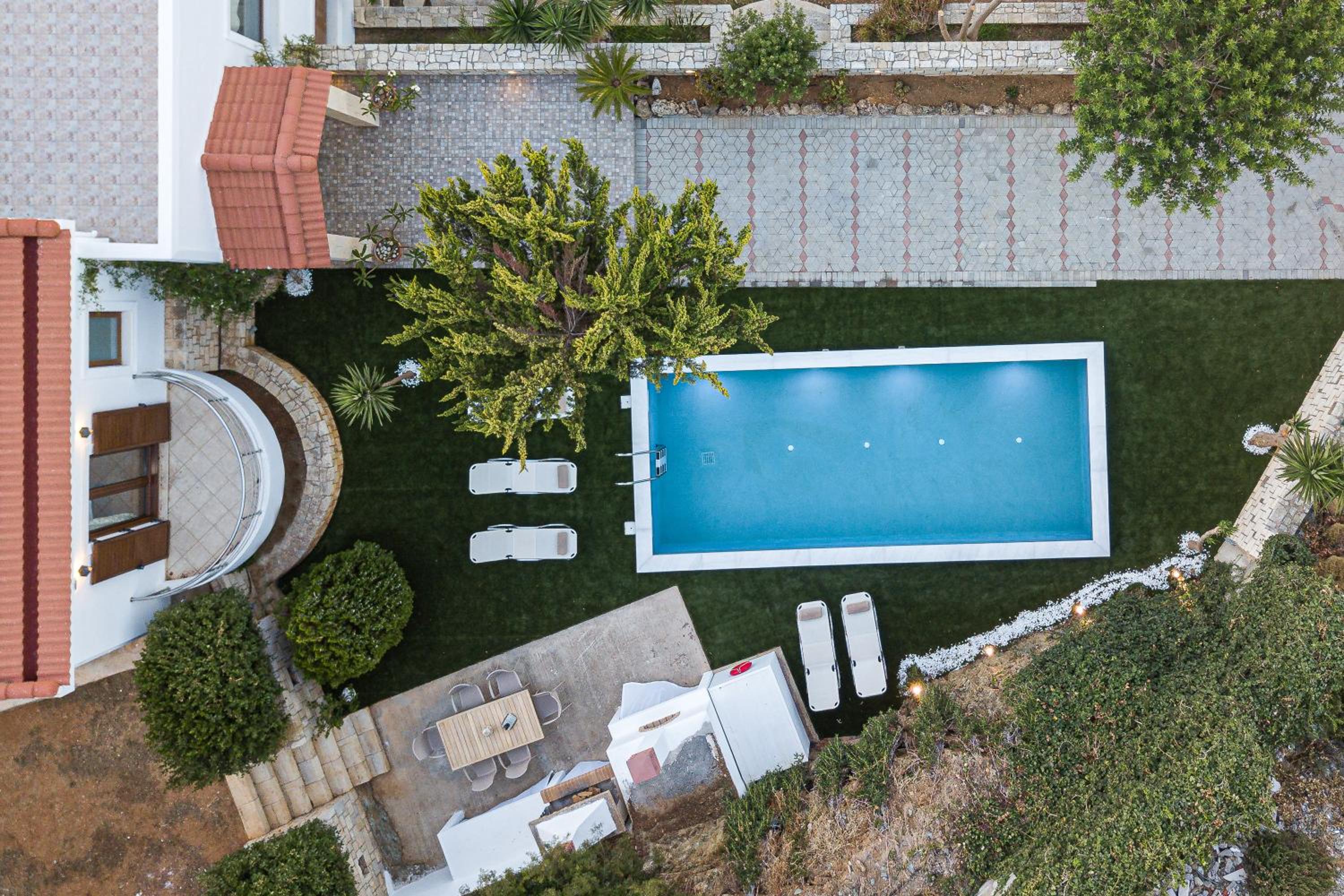 Veranda Sea View Villa, Walking Distance to Beach, By ThinkVilla view 5