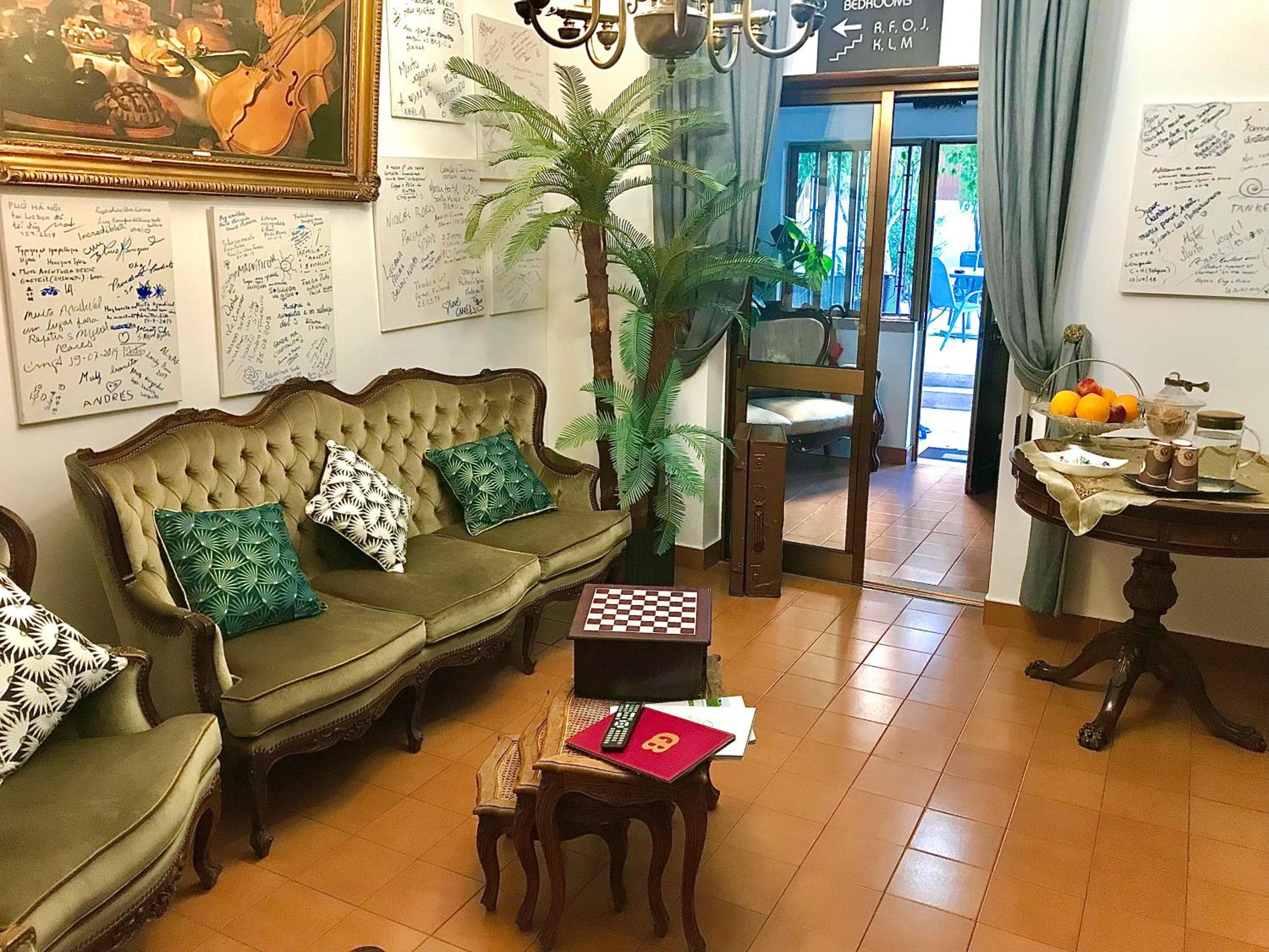 lounge
