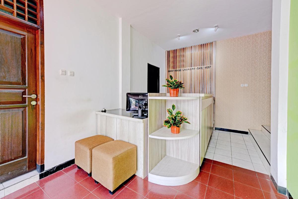 hotel reception