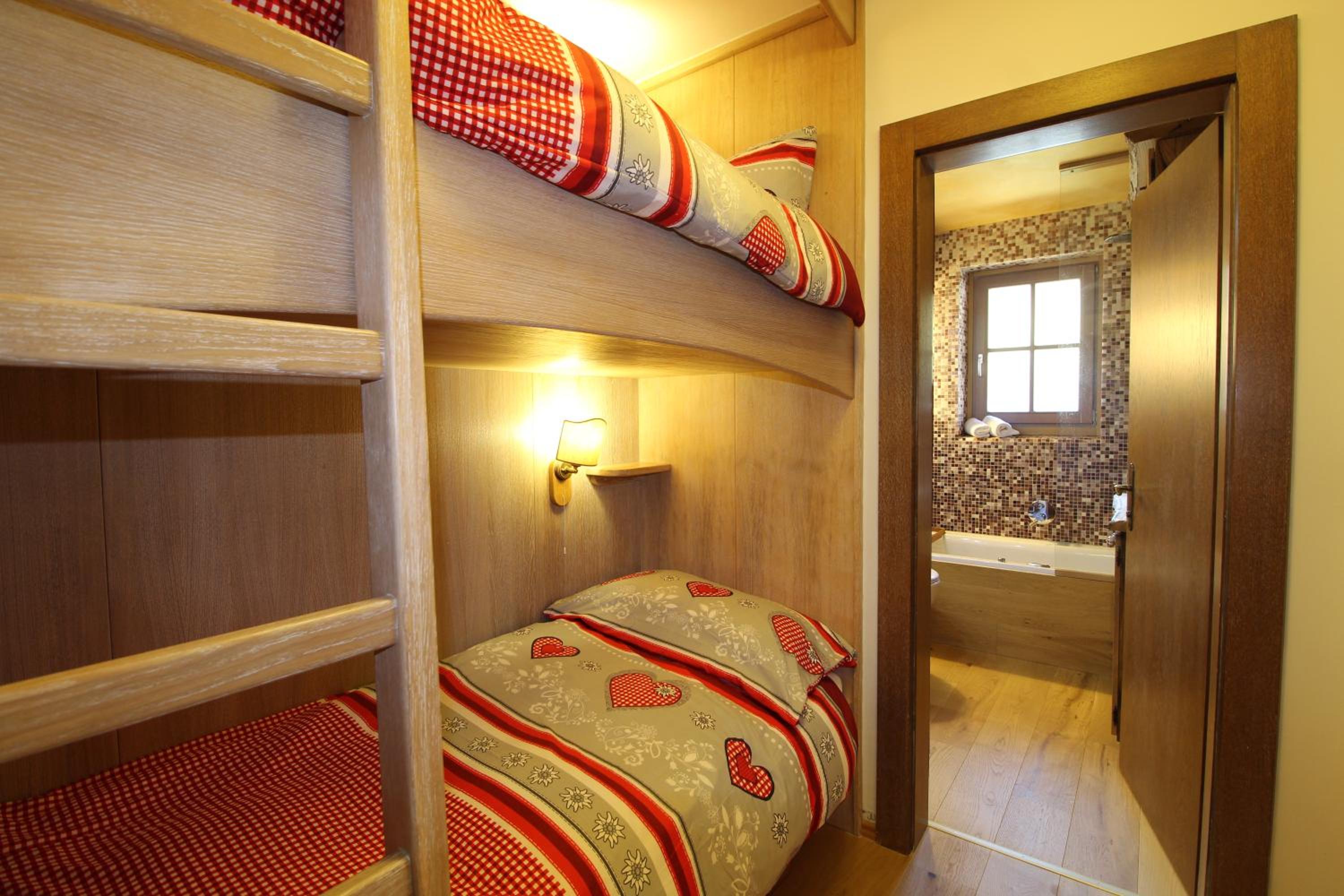 TEDDYBÄR ski-to-door Studio